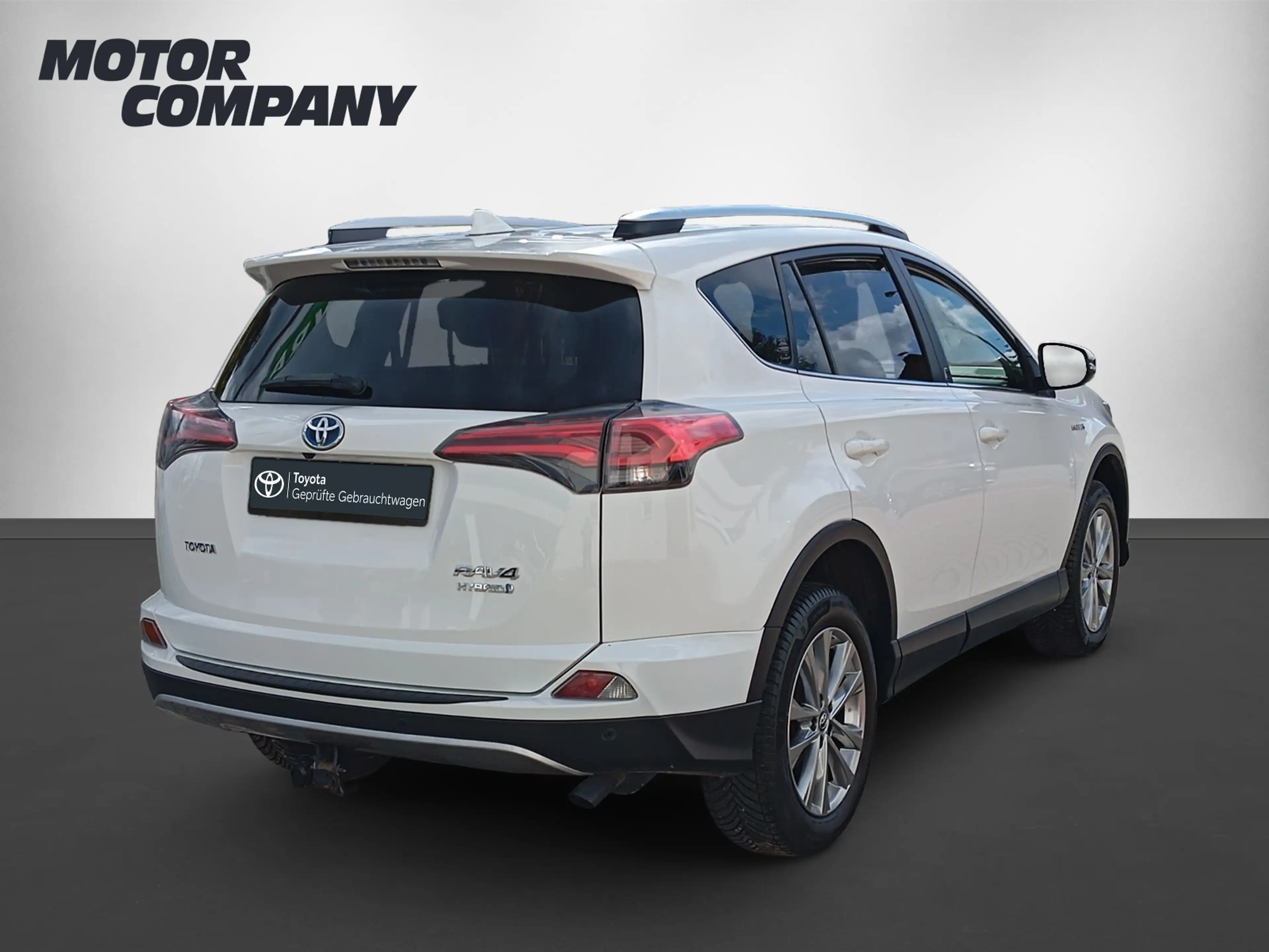 Toyota RAV4 RAV 4 2,5 Hybrid Team Deutschland 1. Hand — photo 2