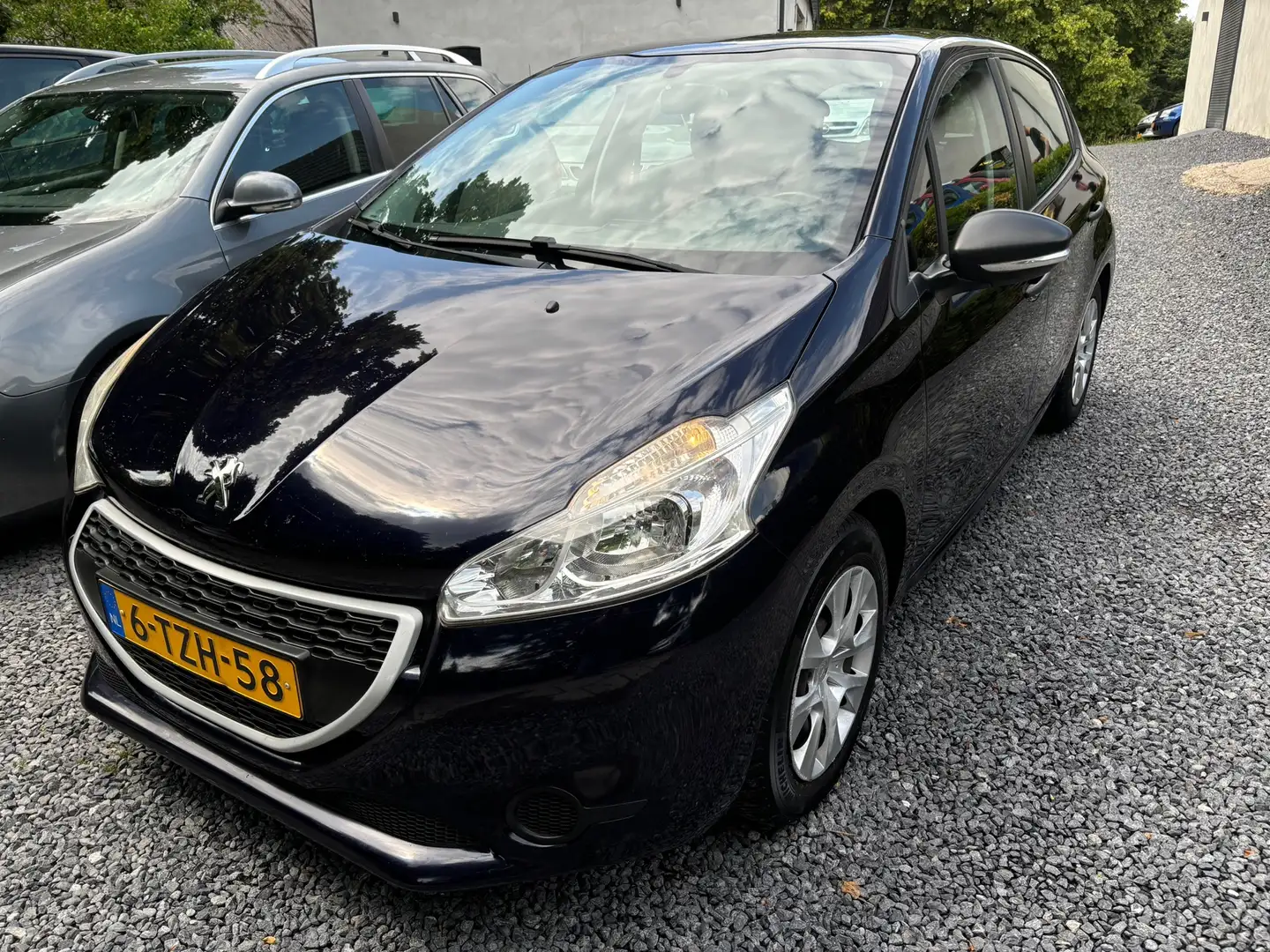 Peugeot 208 1.0 VTi Access 5 DEURS KM 108000 NAP Bleu - 1