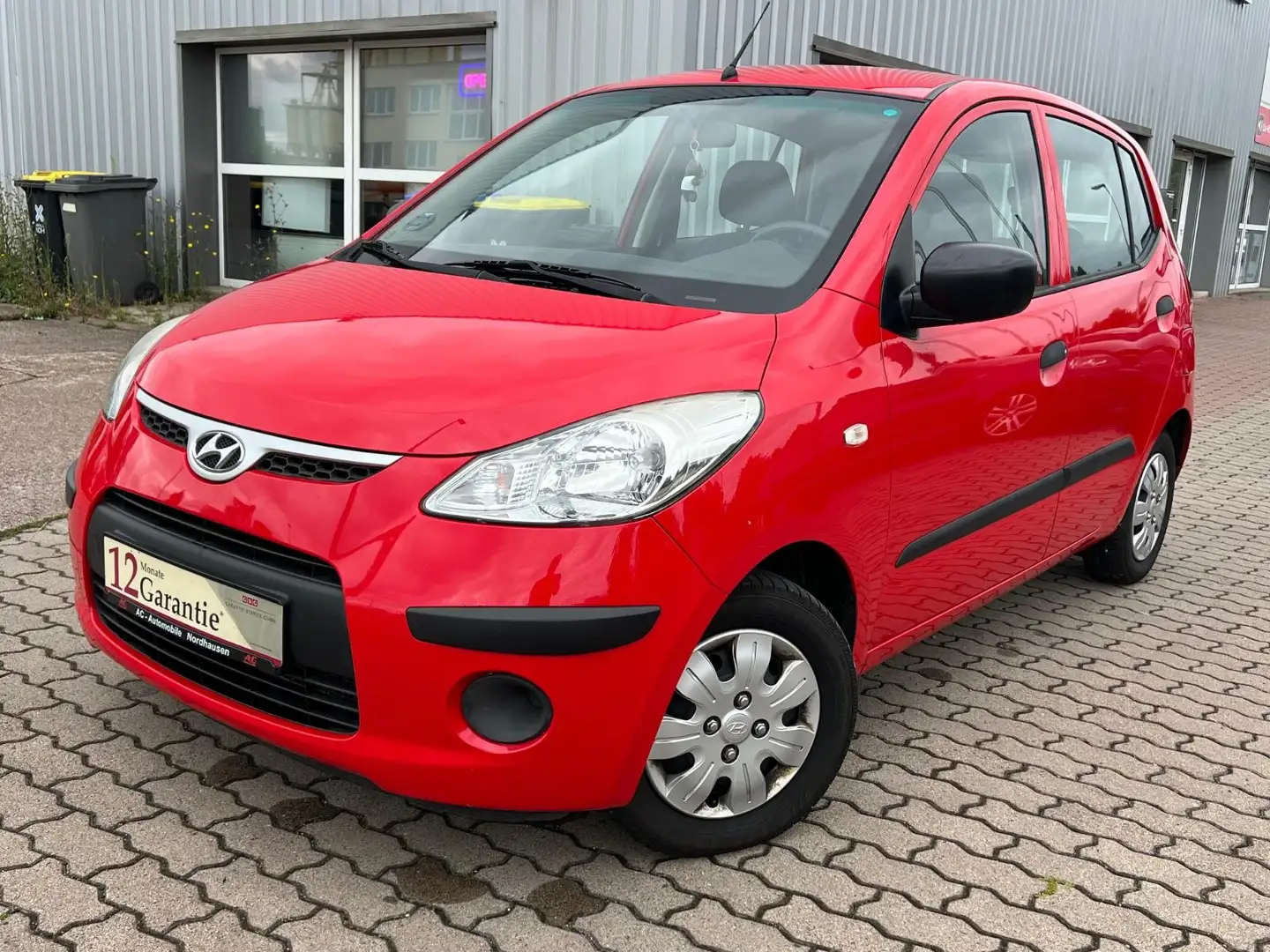 Hyundai i10 Classic E Rouge - 1