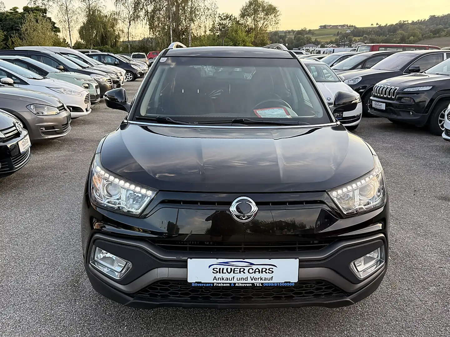 KGM Sonstige XLV 1,6i AWD Go Schwarz - 2