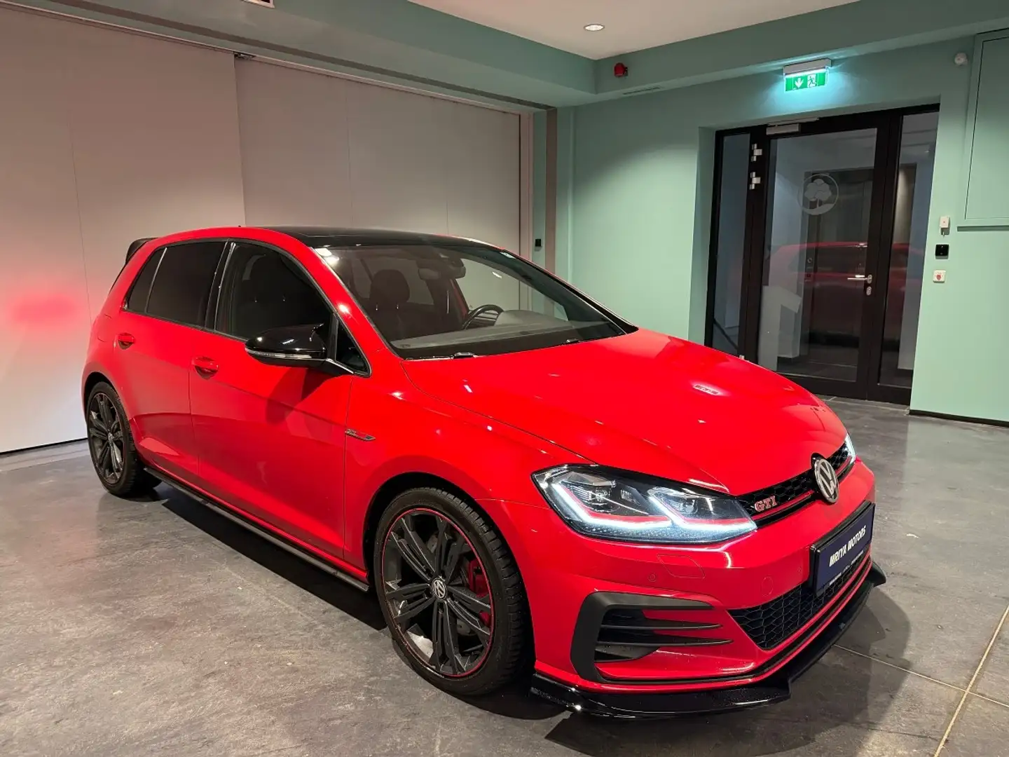 Volkswagen Golf GTI Performance 2,0 TSI DSG*ACC*STERNEHIMMEL*OPTIK* Rot - 2