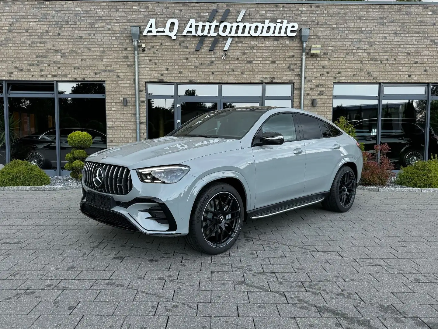 Mercedes-Benz GLE 53 AMG Coupe GLE 53 AMG 4Matic+ Coupe Grau - 1