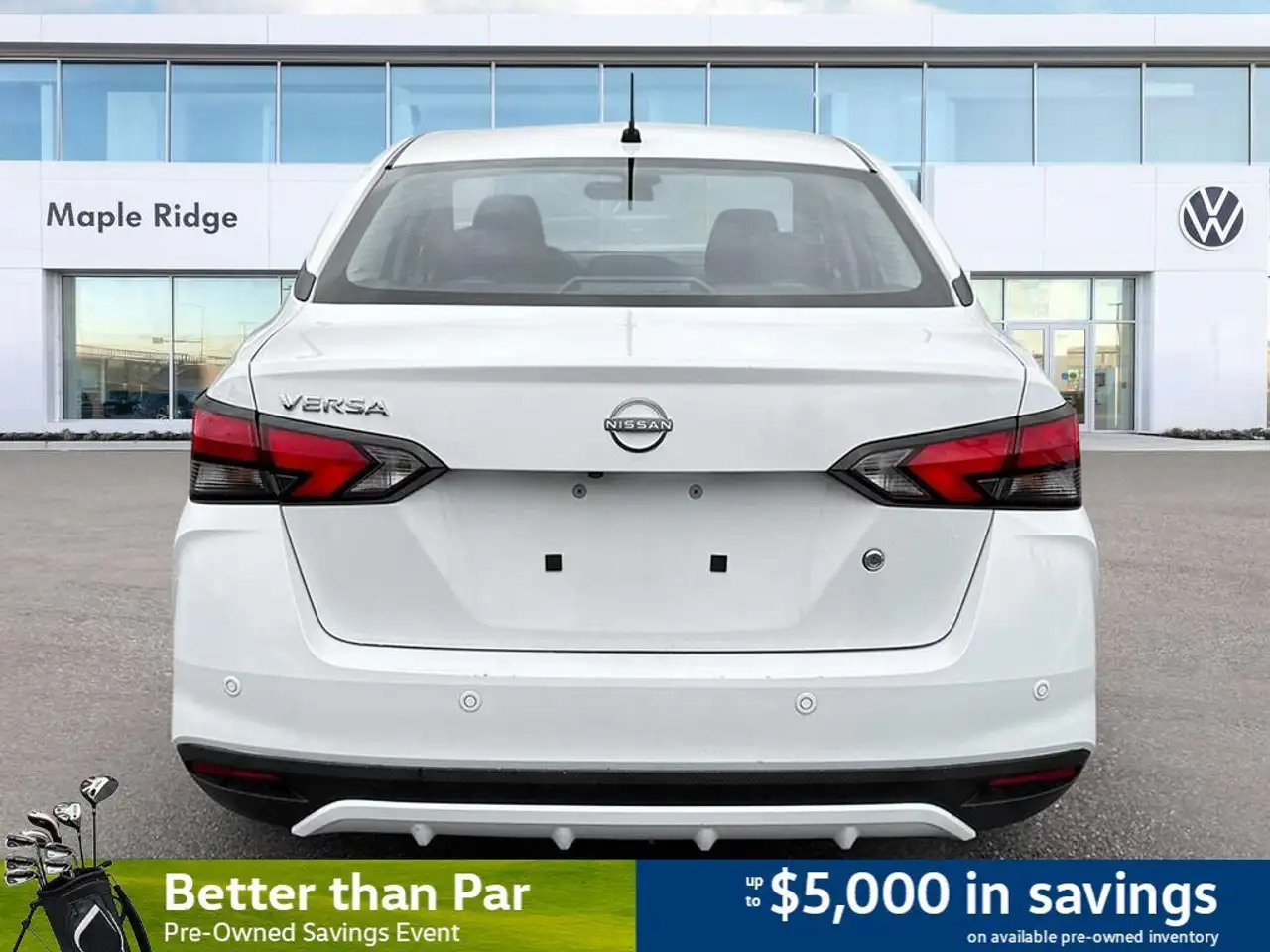 Nissan Versa снимка Nissan Versa