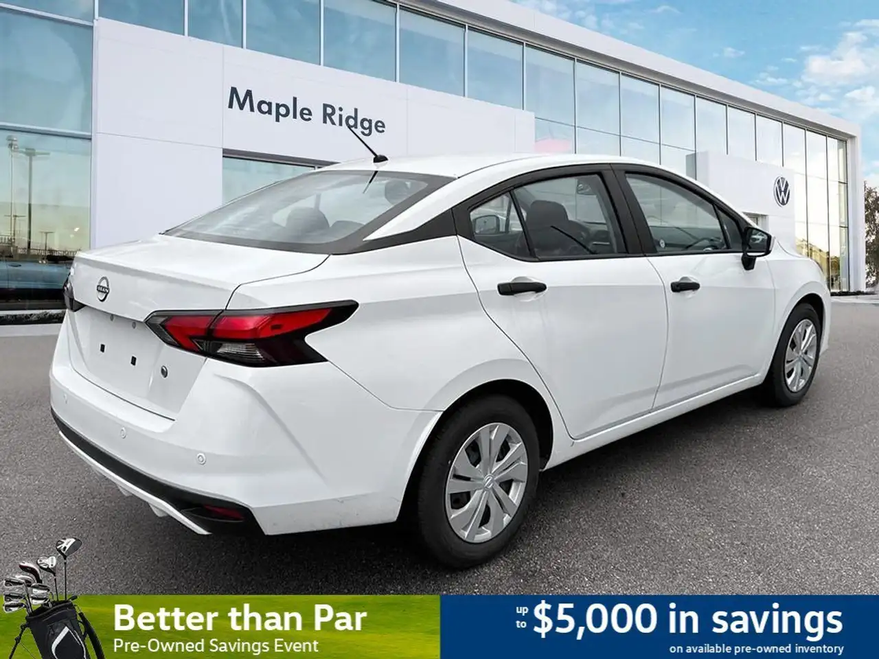 Nissan Versa снимка Nissan Versa