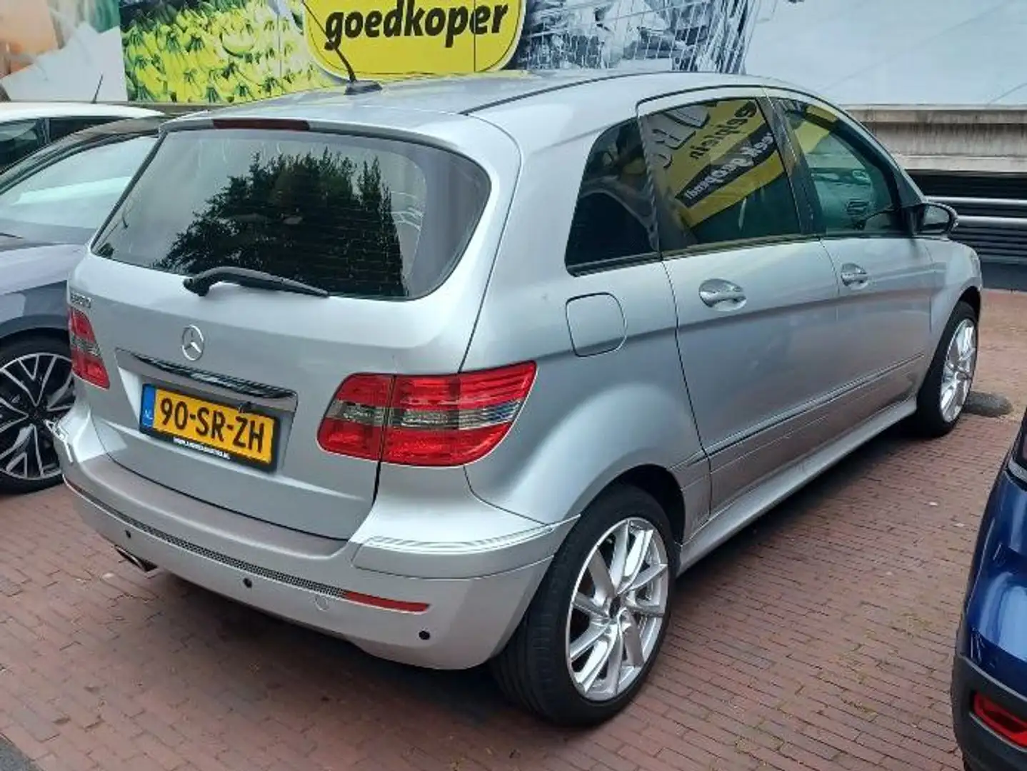 Mercedes-Benz B 200 B 200 Argintiu - 1