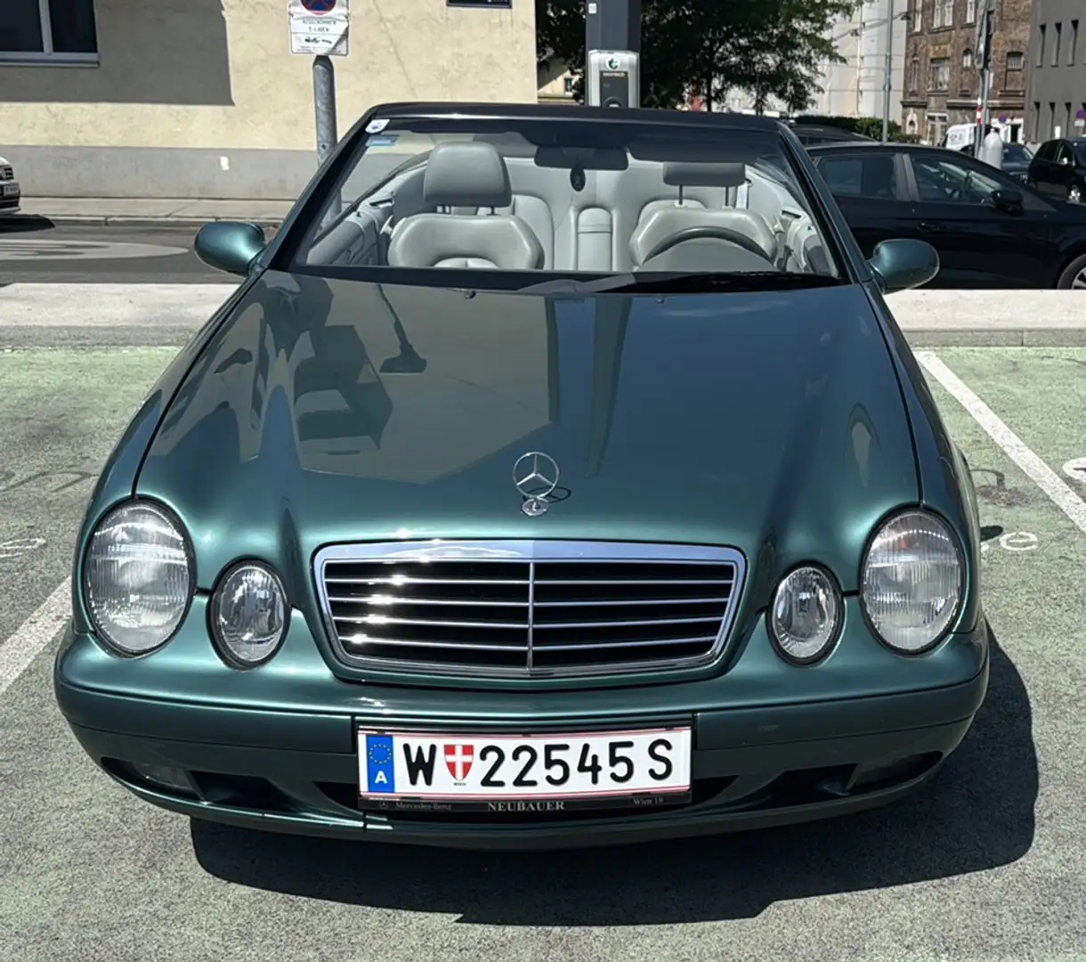 Mercedes-Benz CLK 230 ML Cabrio Elegance Aut. - 2