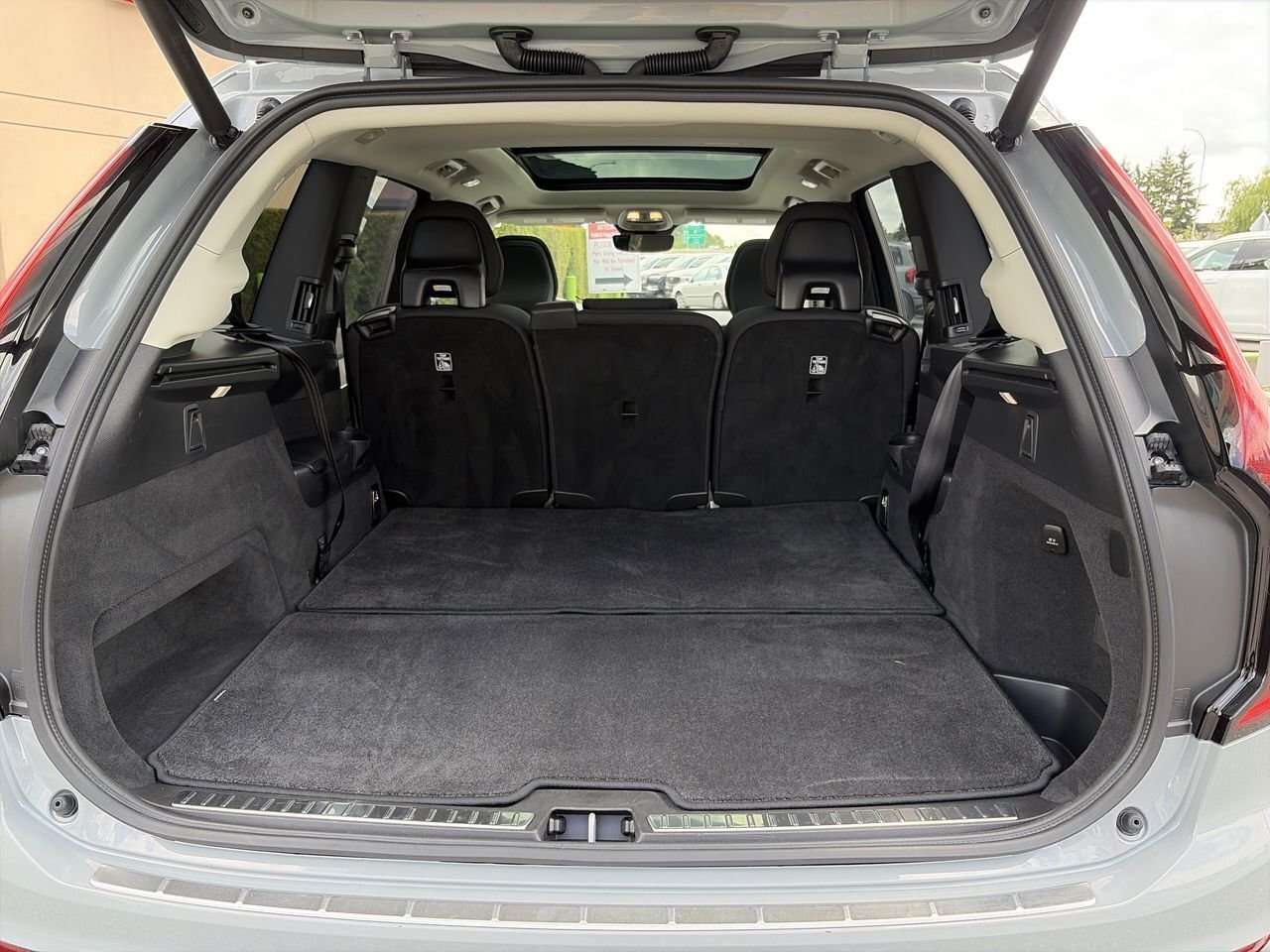 2026 Volvo XC90 B6 AWD Plus Dark Theme 7-Seater Local BC Unit | Ac thumb 31