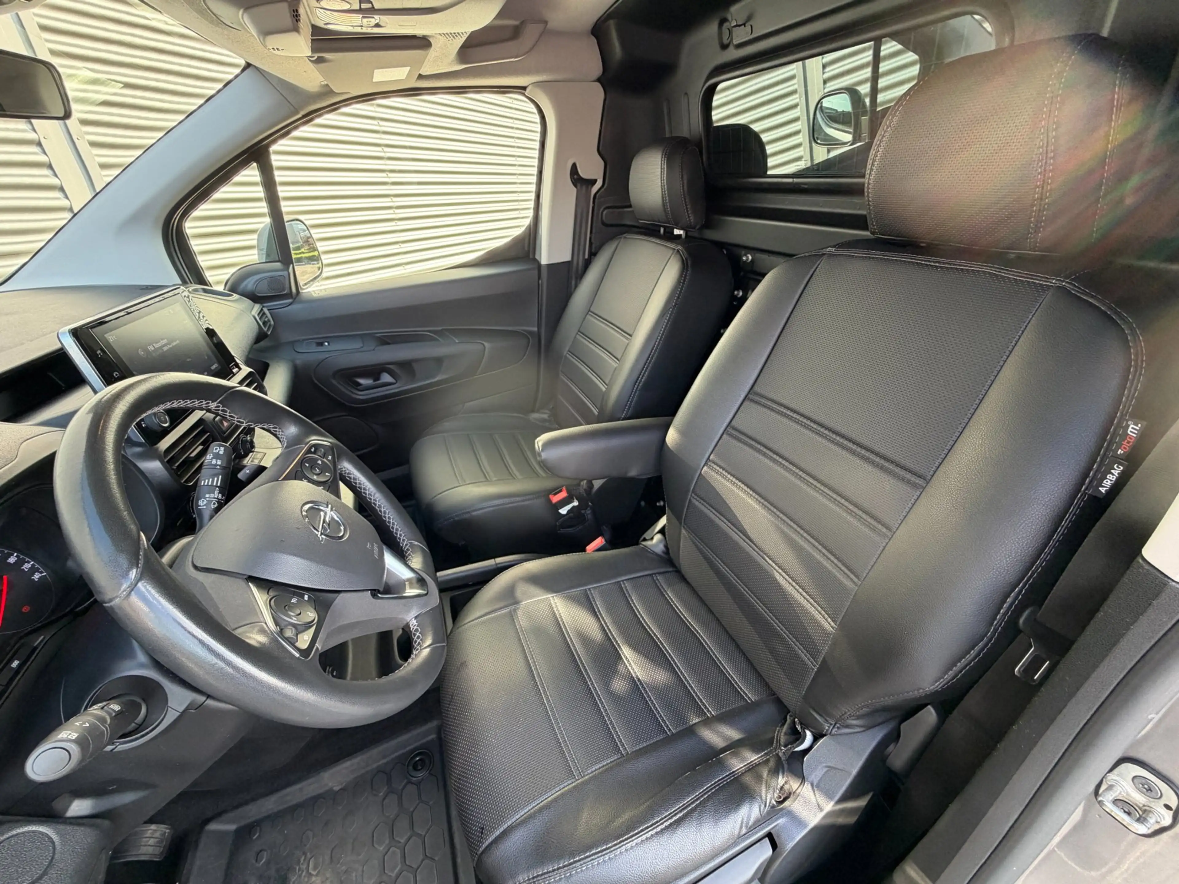Opel Combo 1.5D L1H1 AUT/ 2x schuif/ Airco/ Navi/ PDC/ Keyles — photo 12