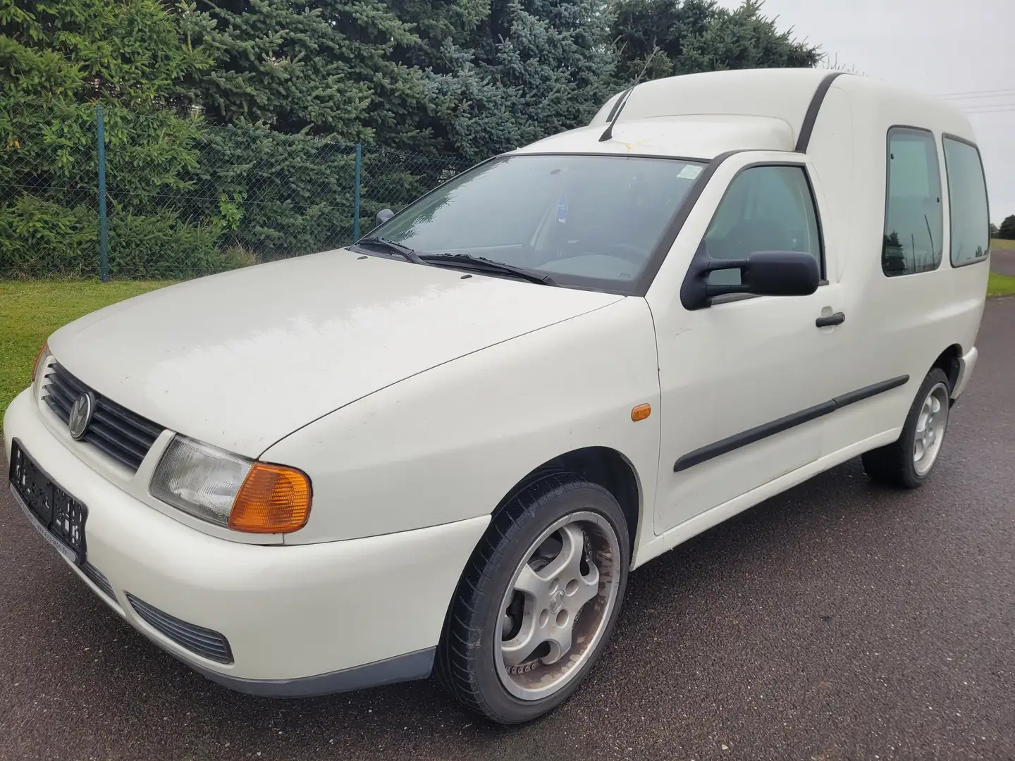 Volkswagen Caddy Tüv bei Kauf neu. Blanc - 1