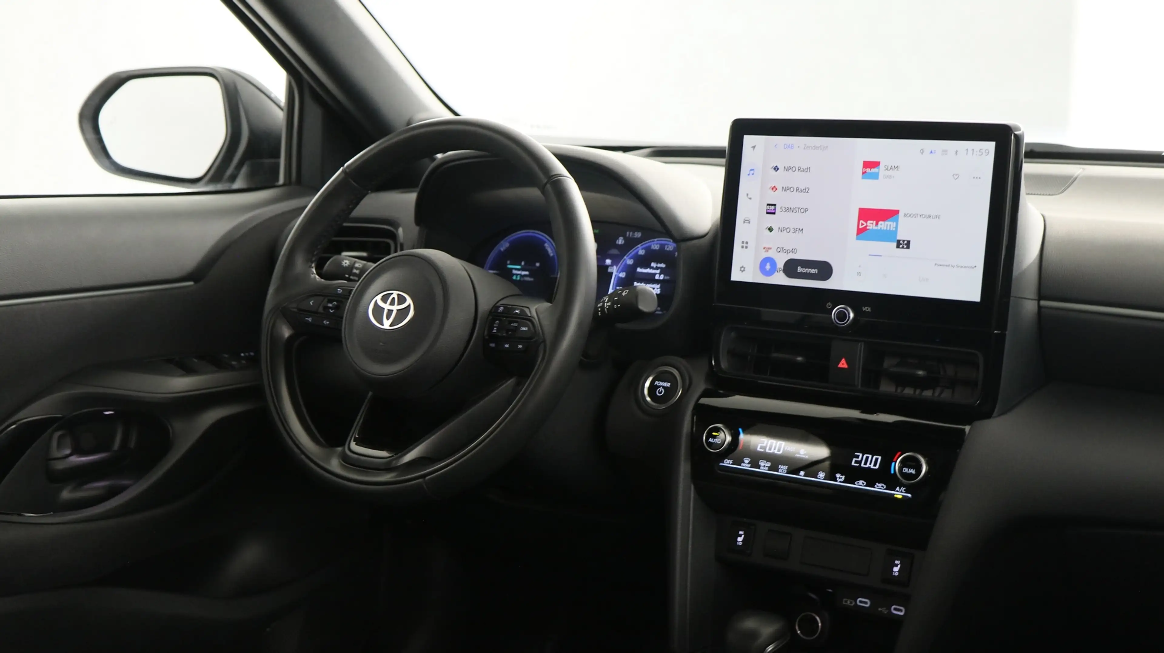 Toyota Yaris Cross 1.5 Hybrid 130 Launch Edition / Navigatie / Stoelv — photo 4