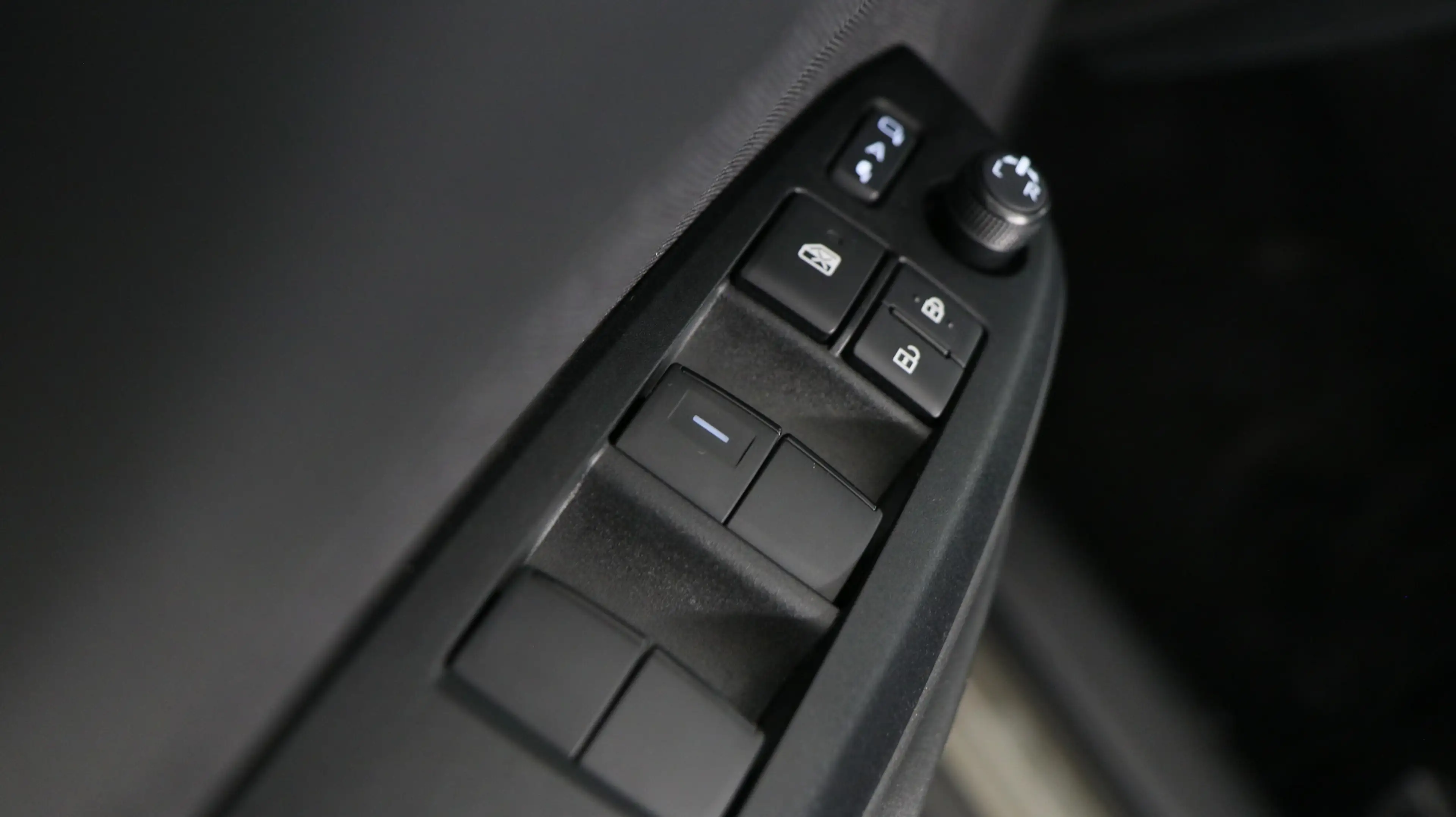 Toyota Yaris Cross 1.5 Hybrid 130 Launch Edition / Navigatie / Stoelv — photo 15