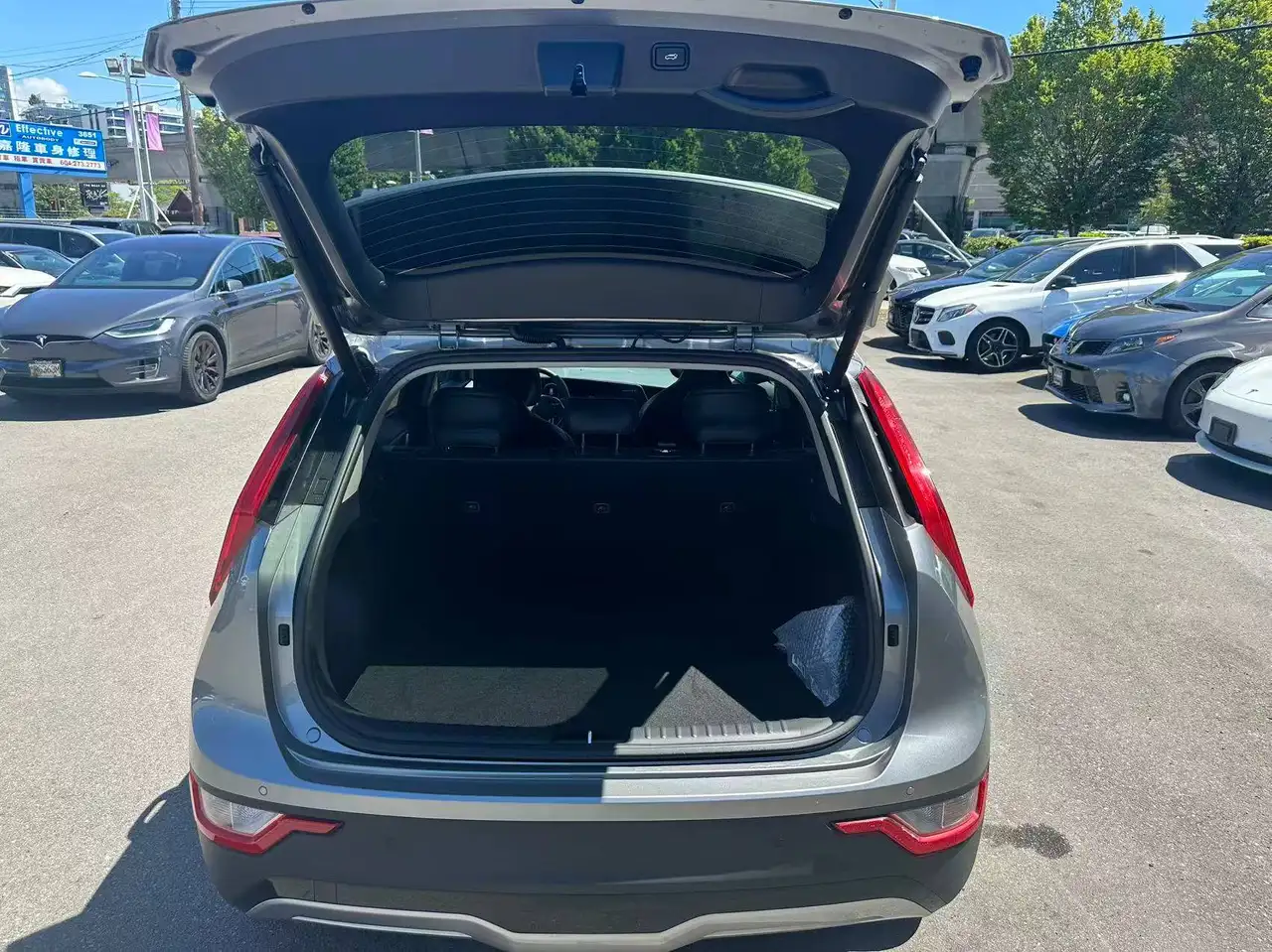 Kia Niro снимка Kia Niro