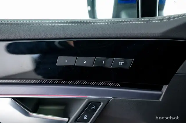 Volkswagen Touareg R-Line TDI 4M HEAD UP SITZKLIMA AHK ASSISTENZ Ansicht 38