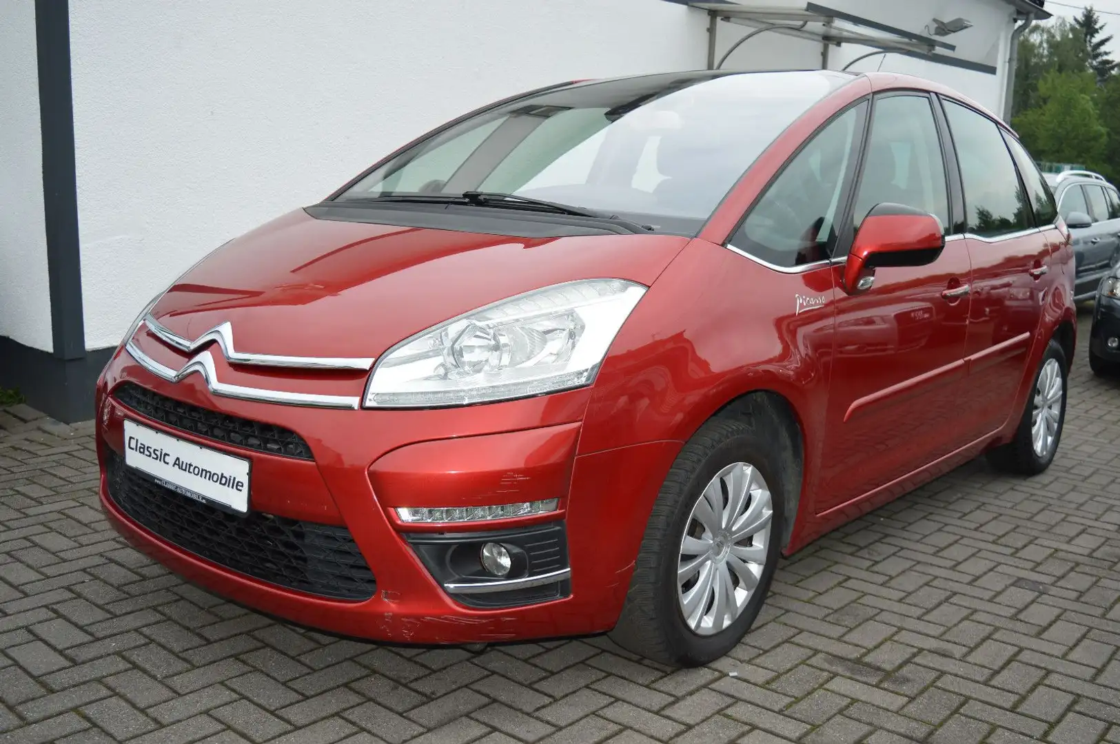 Citroen C4 Picasso Selection *Anhängerkupplung*PDC* Červená - 1