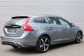 Volvo V60 T3 AUT6 153PK R-Design | Dealer Onderhouden | Stan Gris - thumbnail 2