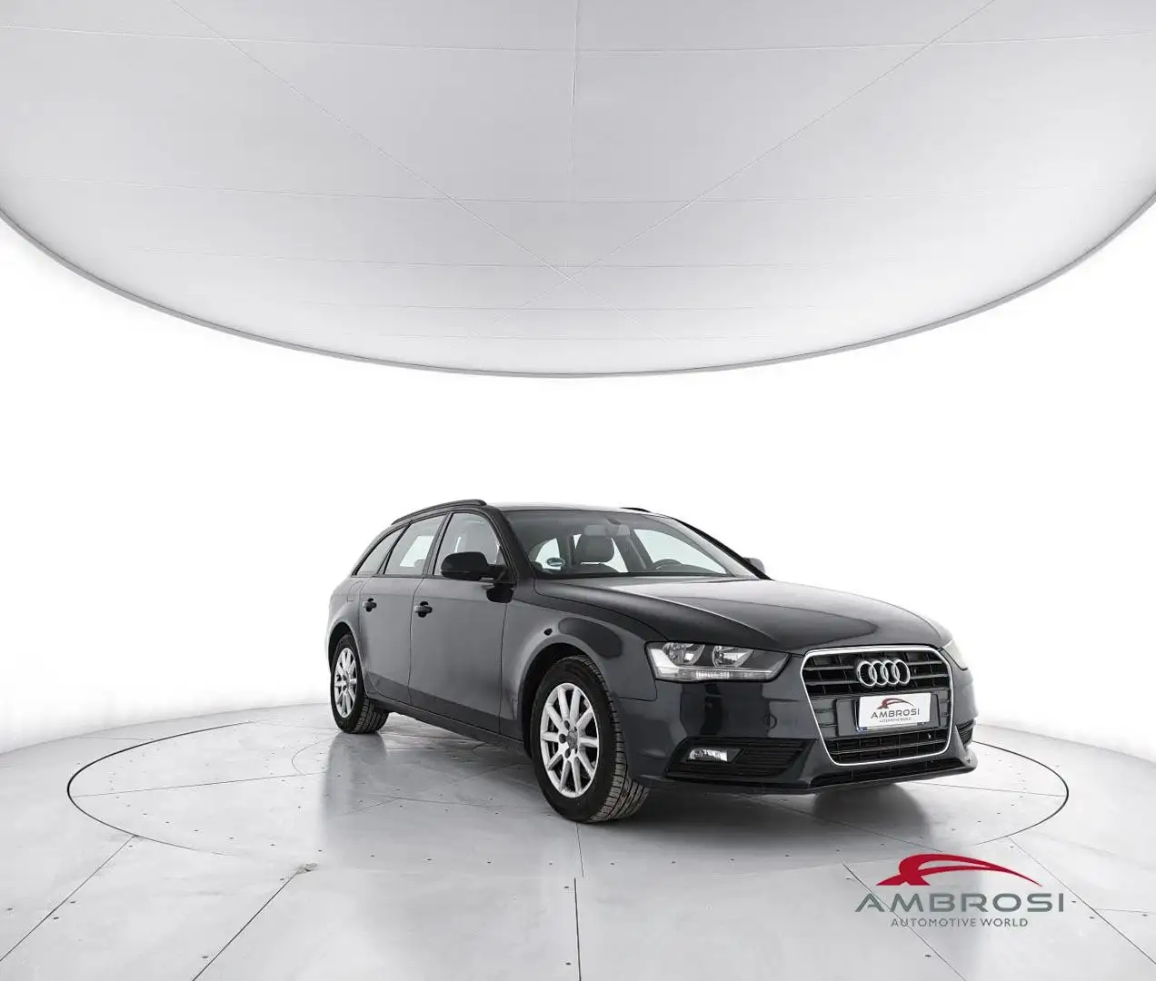 Audi A4 2.0 TDI 150 CV Ambiente - PER OPERATORI DEL SETTORE Zwart - 2