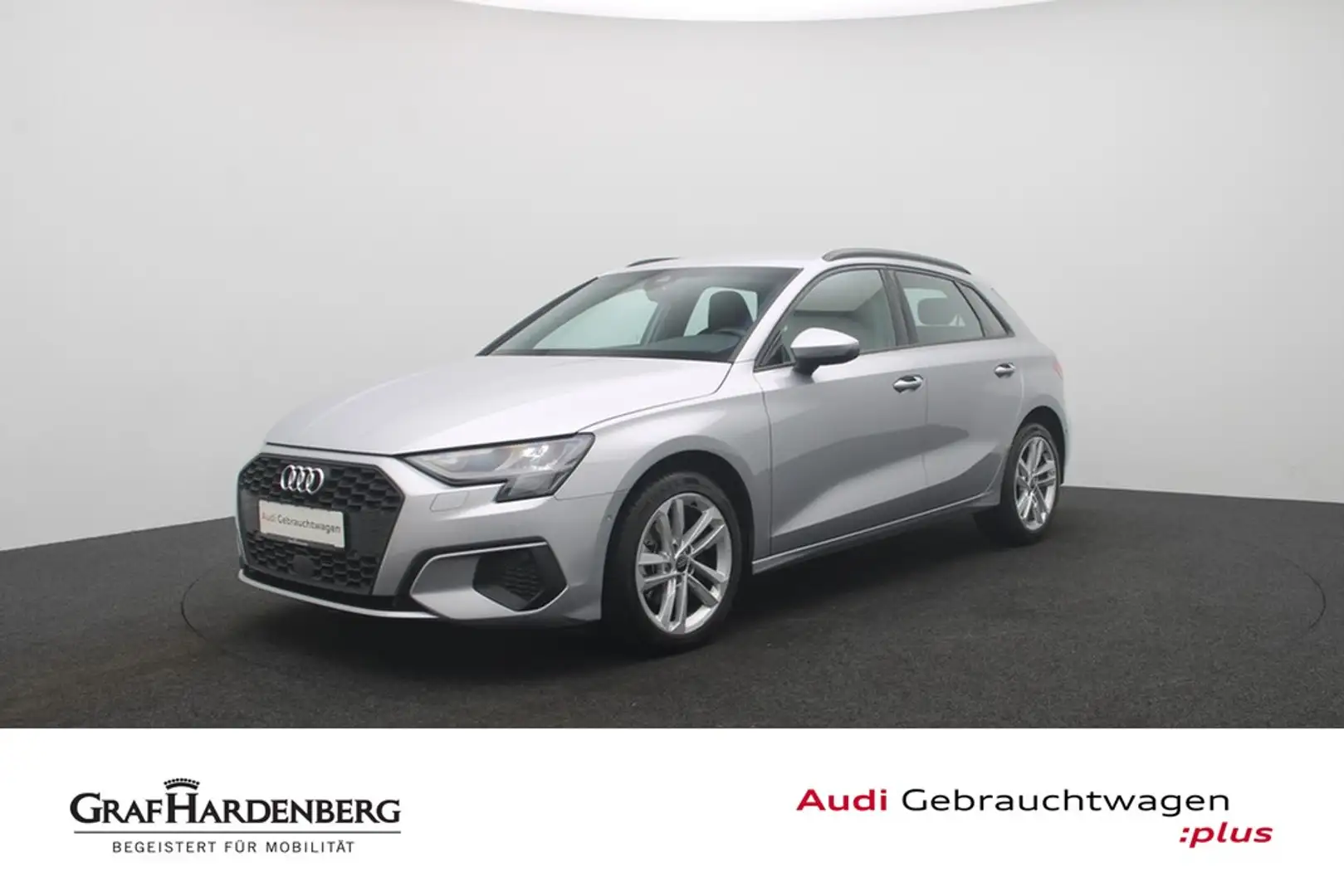 Audi A3 Sportback 35 TFSI . Virt.Cockpit SHZ AHK Argent - 1