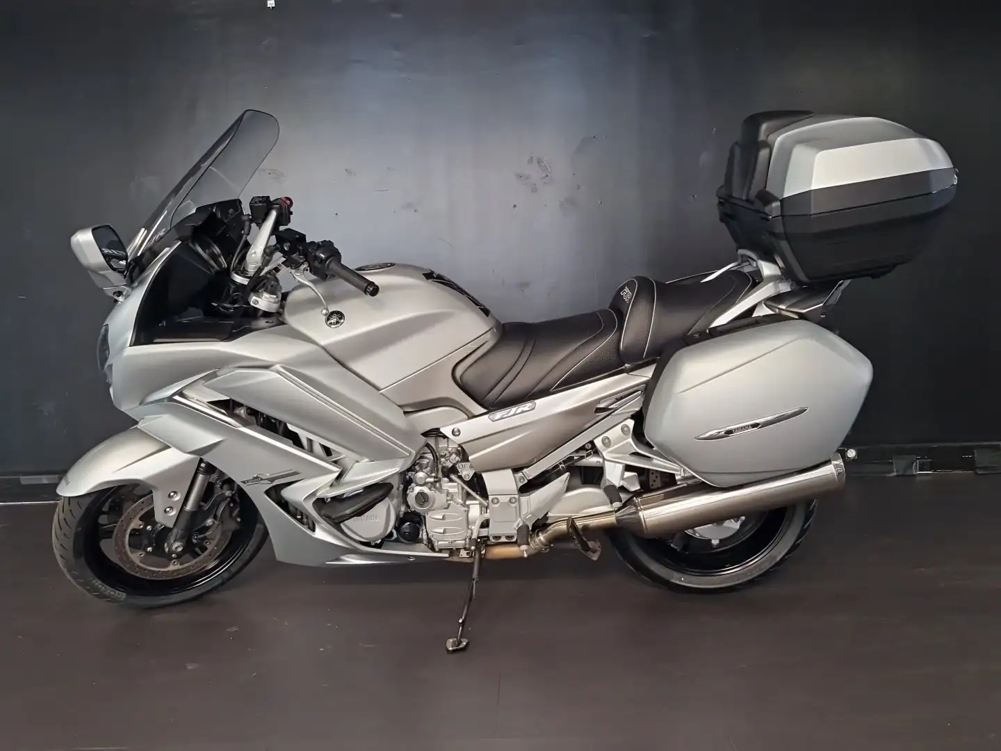 Yamaha FJR 1300 Argent - 2