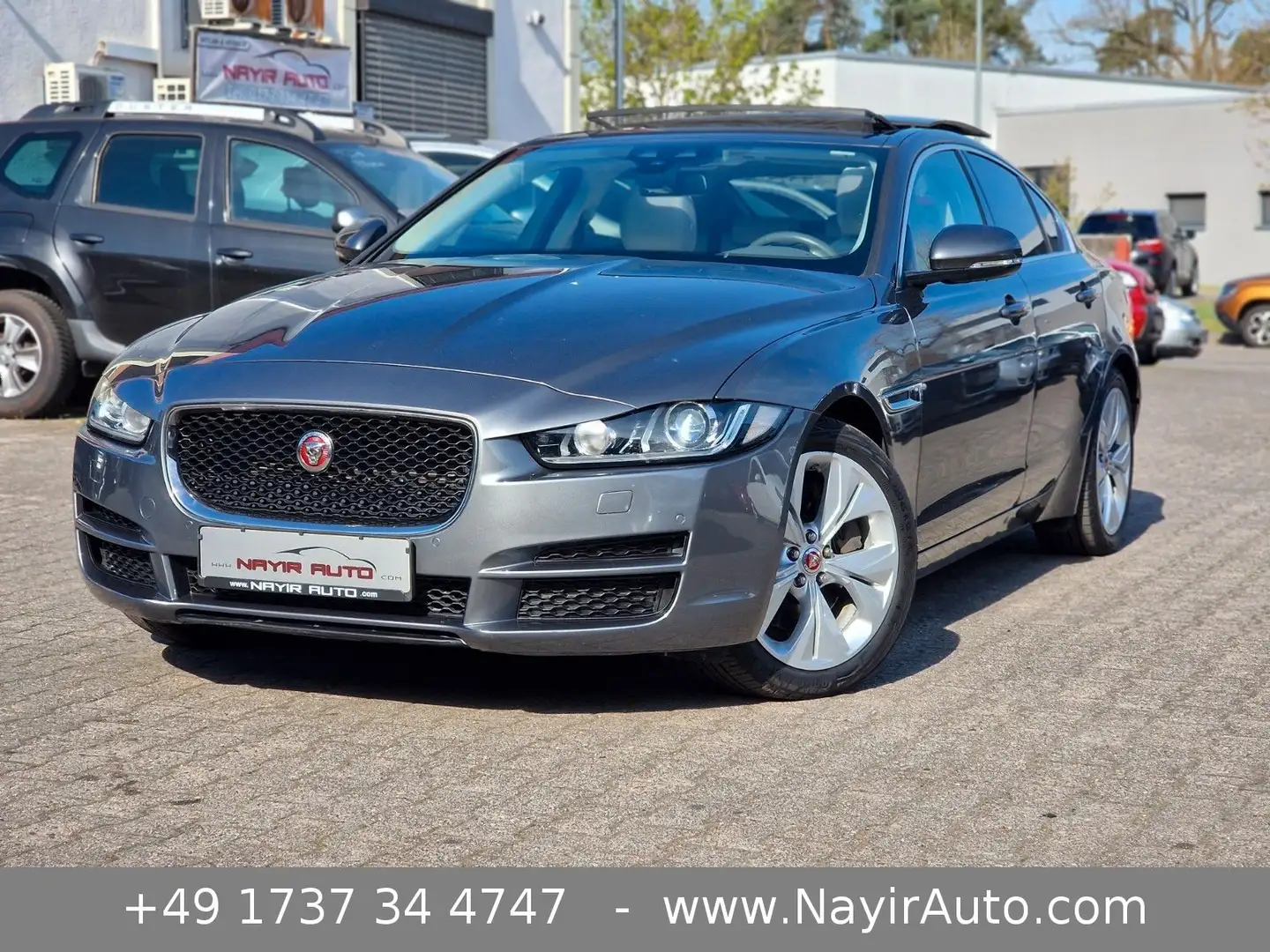 Jaguar XE Portfolio AWD|Automatik|Pano|Leder|individual Grey - 1