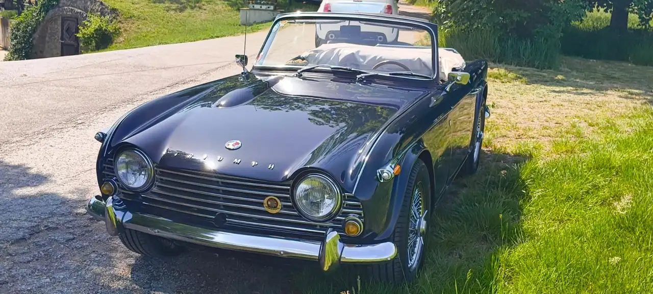 Triumph TR4 A IRS, foto 2