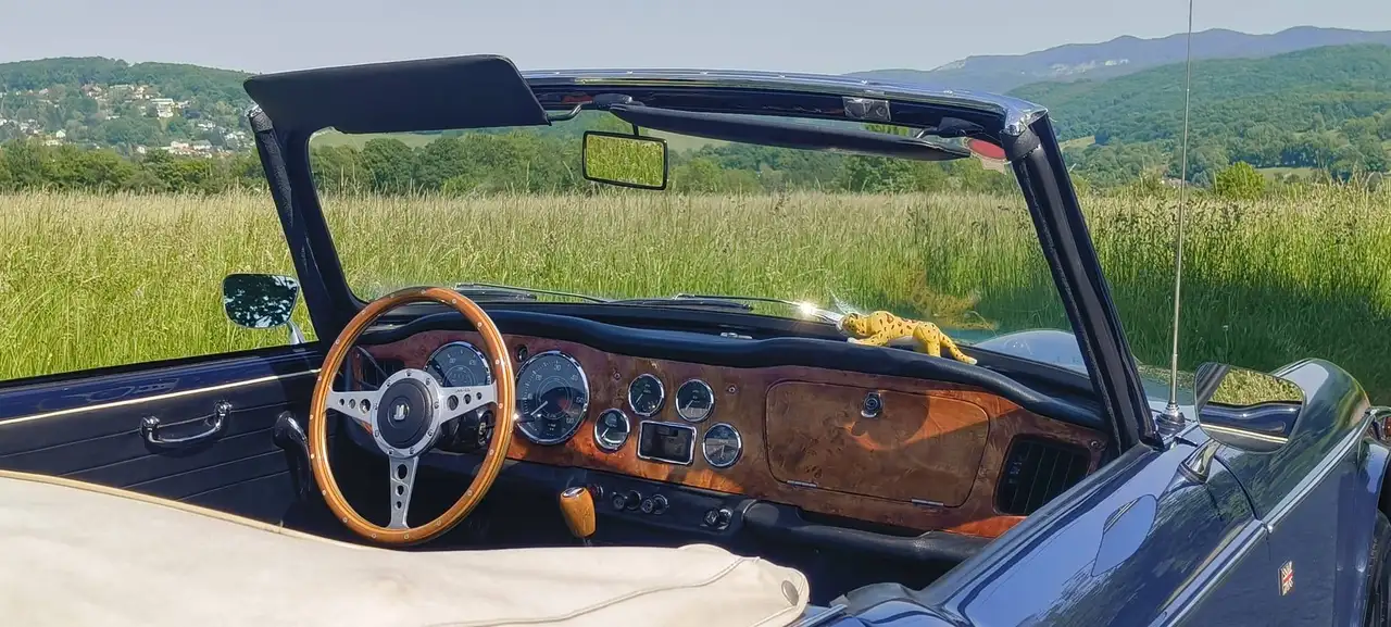 Triumph TR4 A IRS, foto 7