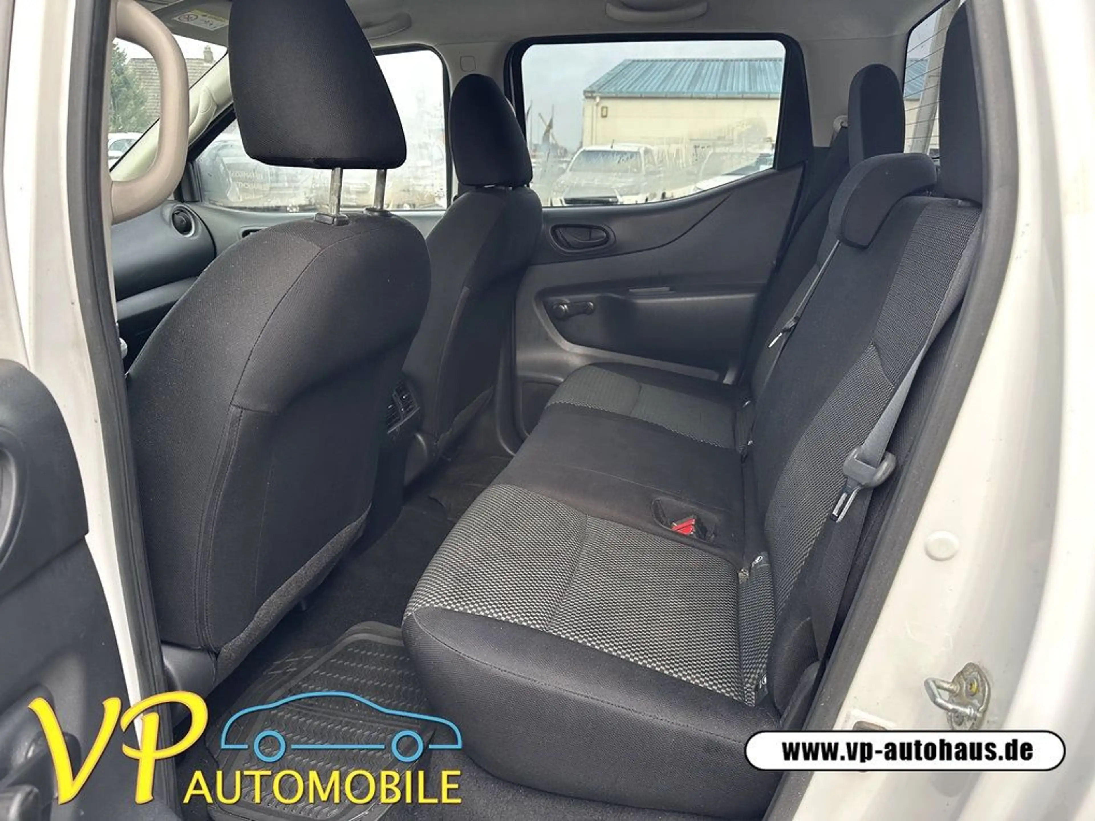 Nissan Navara Pick Up *4WD*KLIMA*Diff.-Sperre*AHK* — photo 10