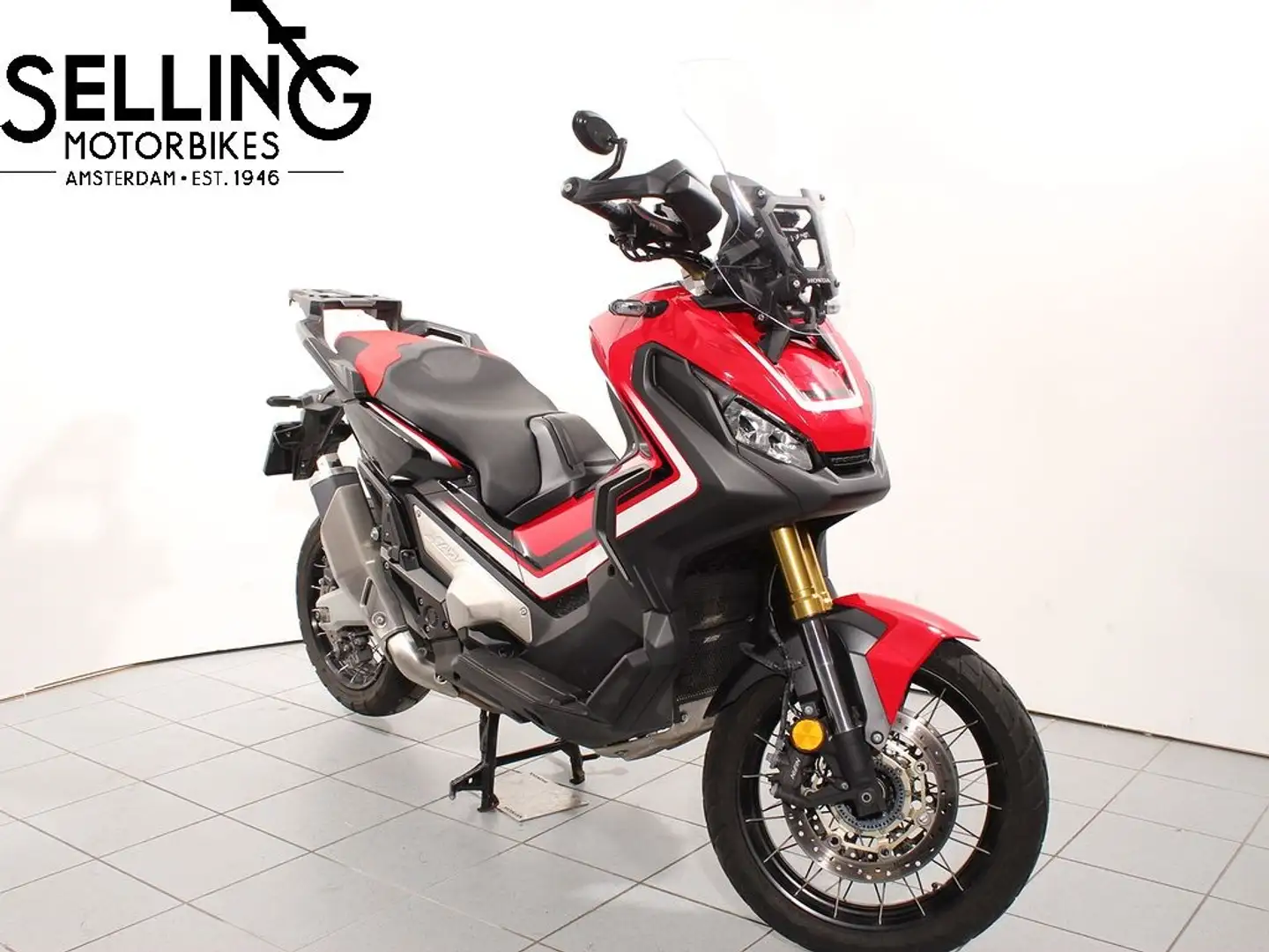 Honda X-ADV 750 Rood - 2