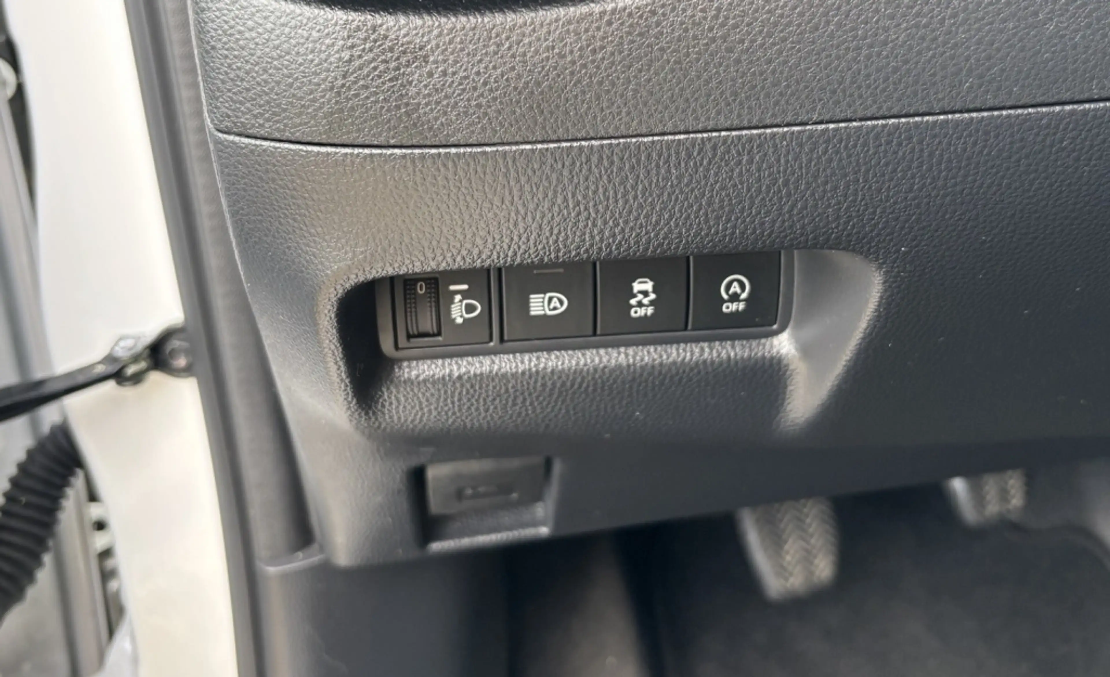 Toyota Aygo X 1.0 VVT-i MT Play AIRCO / CAMERA / 38.984 KM NAP — photo 22