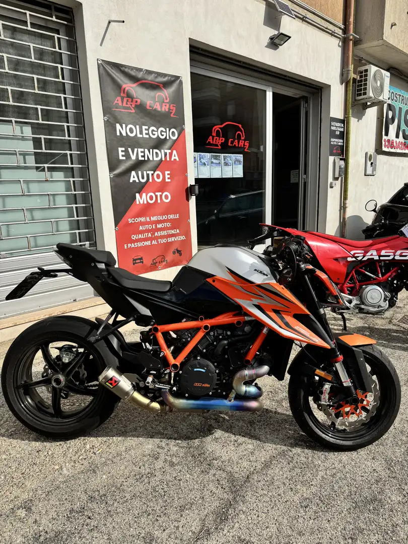 KTM 1290 Super Duke R Arancione - 1