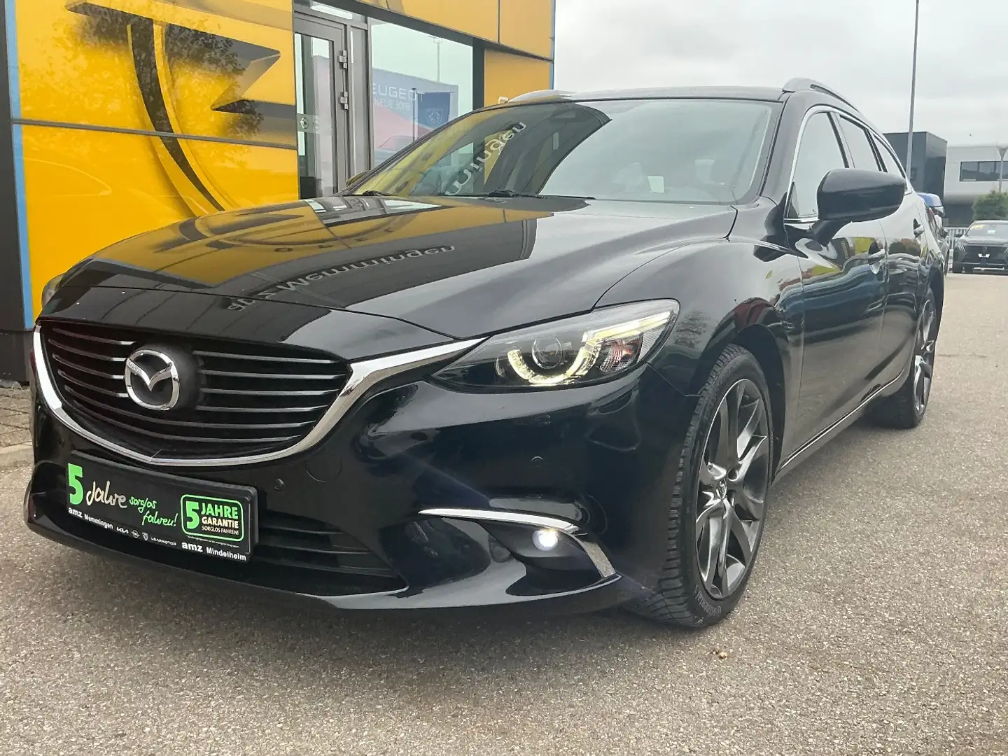Mazda 6 Kombi 2.0 SKYACTIV-G 15 Sports-Line LED+Navi Schwarz - 2