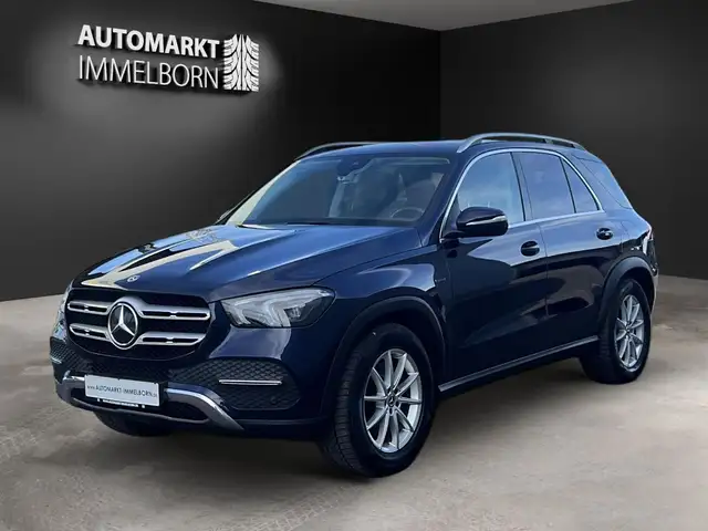 Mercedes-Benz Gle view 3