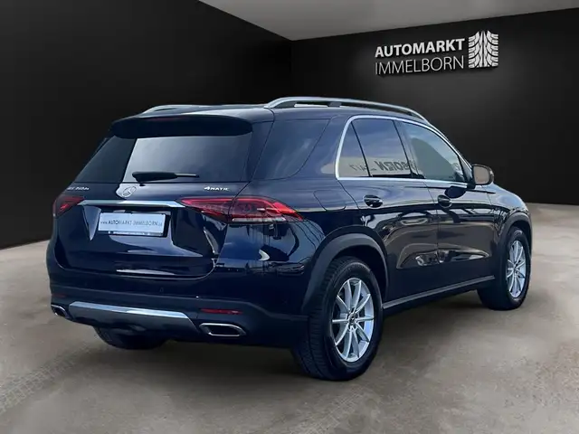 Mercedes-Benz Gle view 11