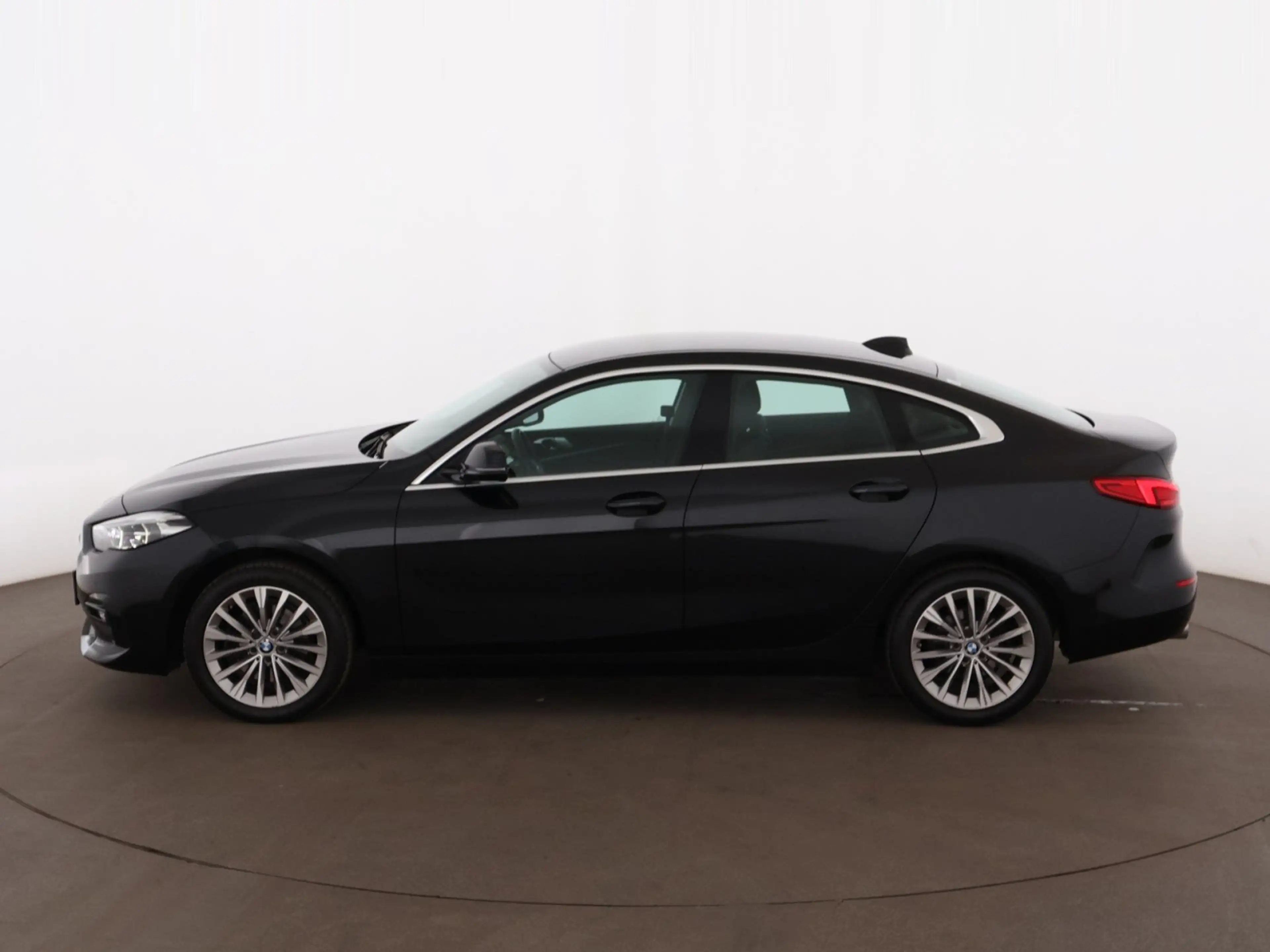 BMW 216 d Gran Coupe Luxury Line Aut LED HEAD-UP LEDER — photo 5