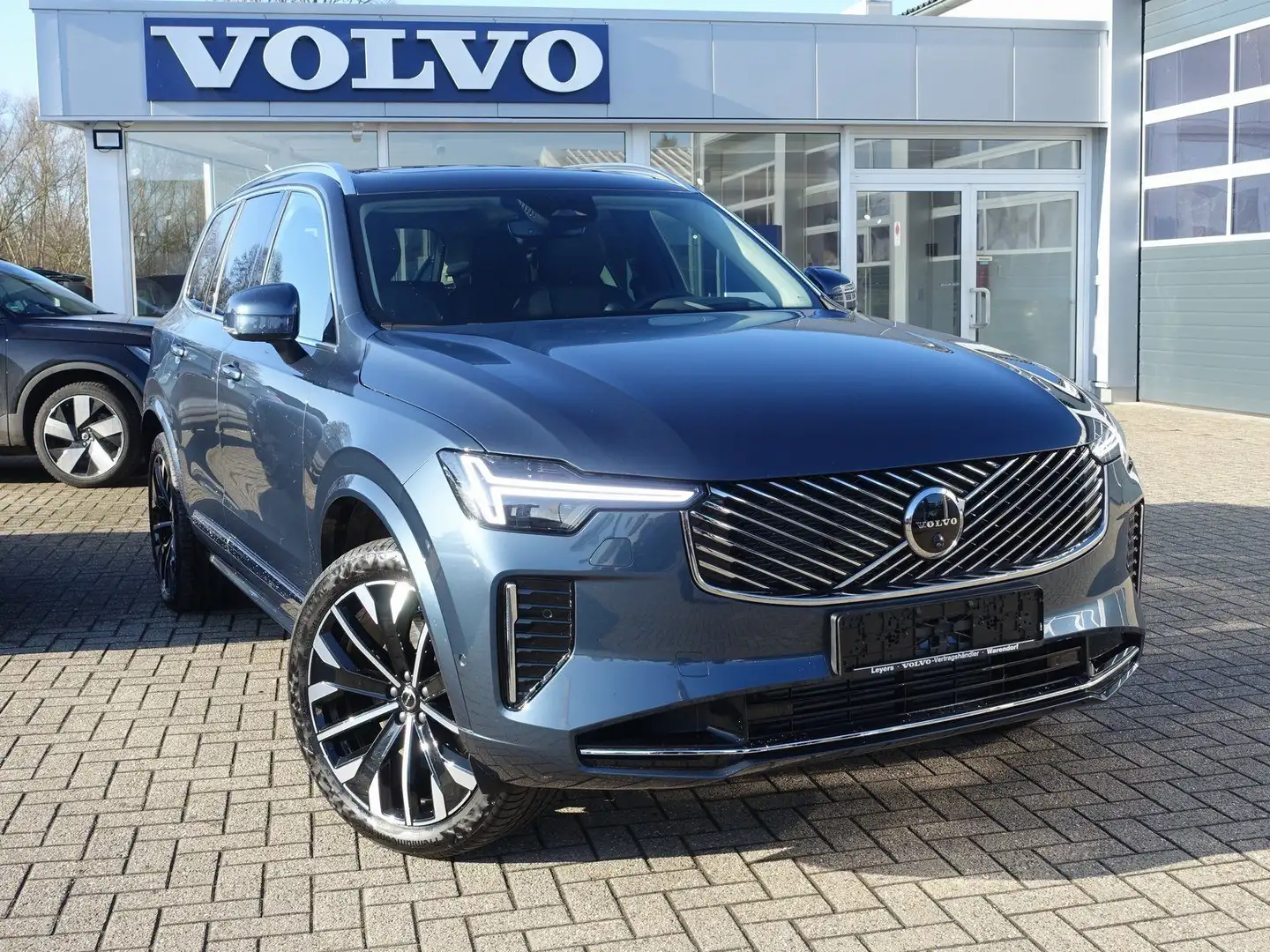 Volvo XC90 Ultra T8 AWD/FourC/Pano/Massage/AHK/360° Bleu - 2
