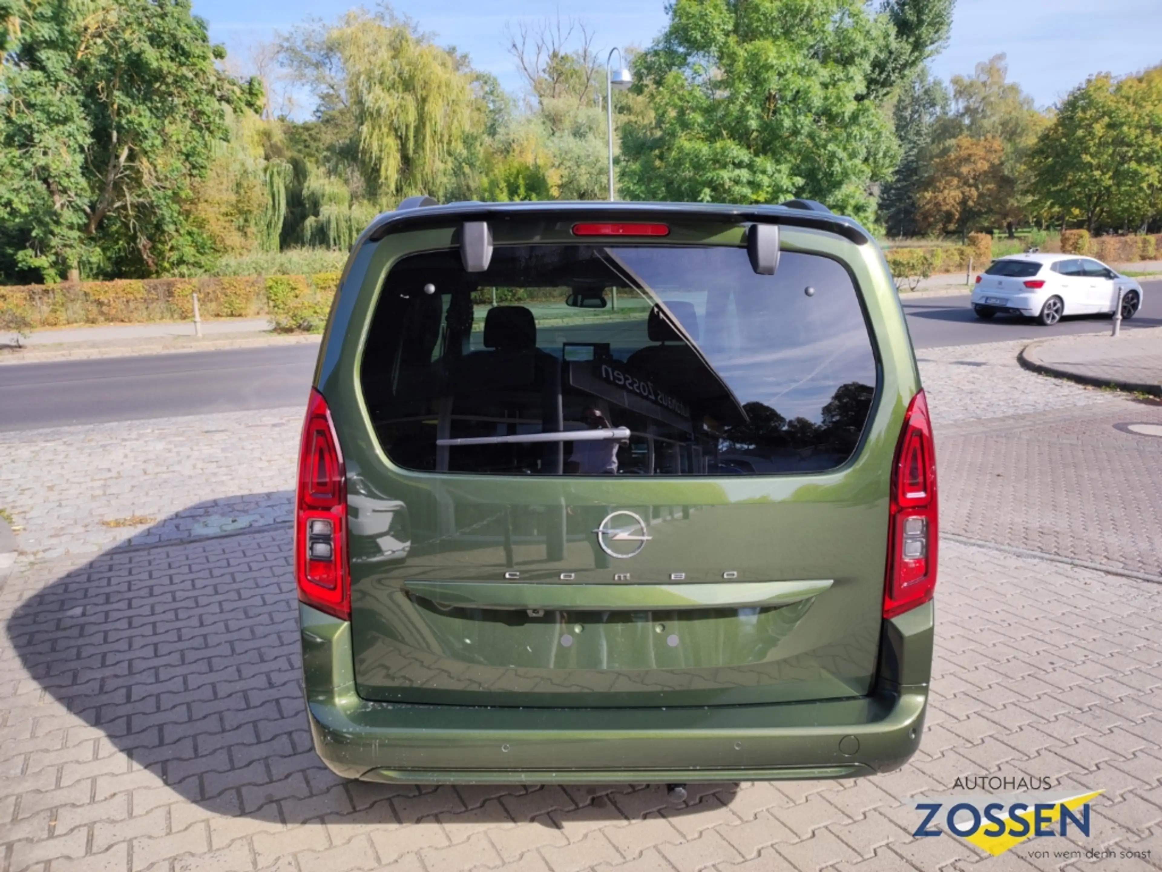 Opel Combo Life GS+Sitzheizung+Matrix LED+Kamera — photo 6