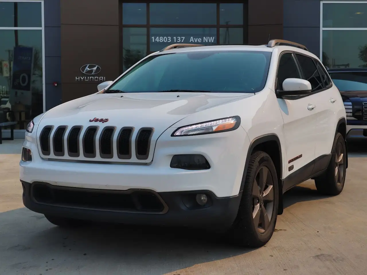 Jeep Cherokee снимка Jeep Cherokee