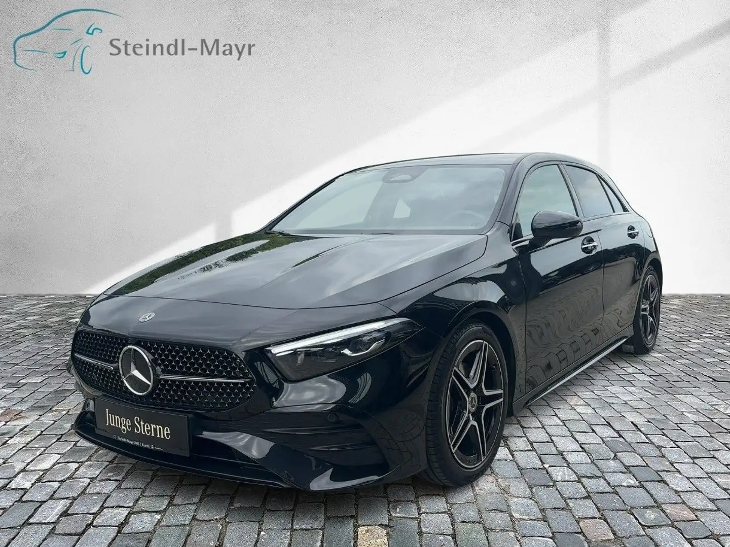 Mercedes-Benz A 180 d Kompaktlimousine Schwarz - 2
