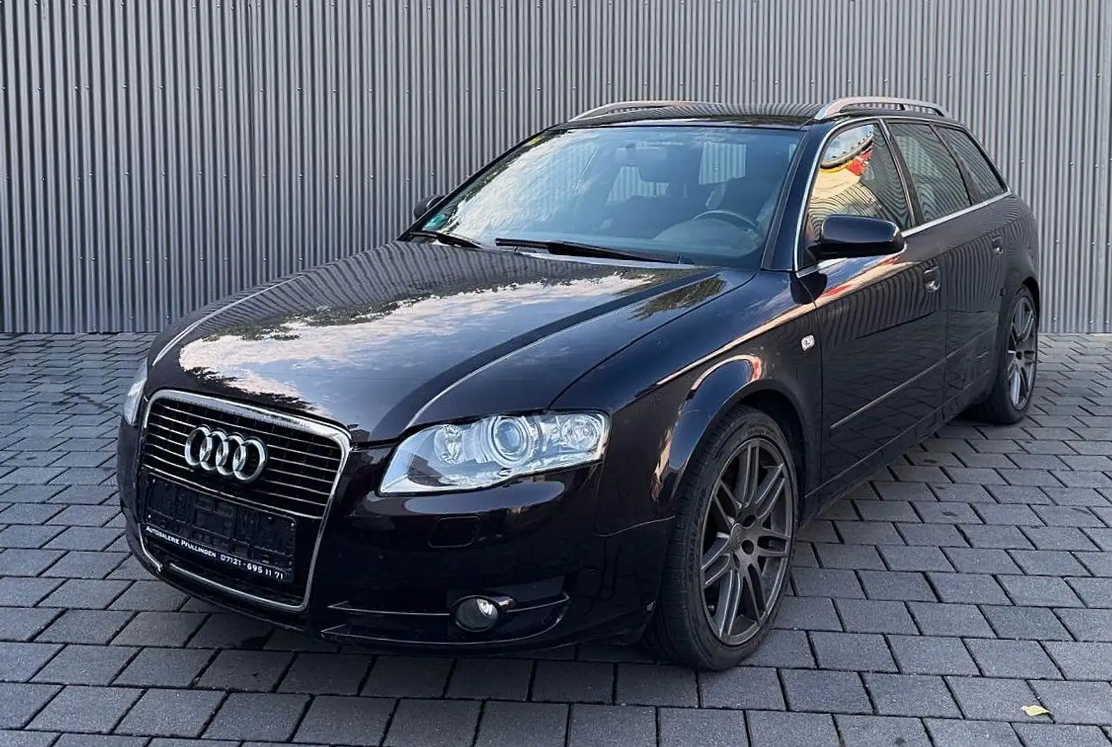 Audi A4 Avant 2.0 TDI Navi Xenon SHZ Tempomat Negro - 1