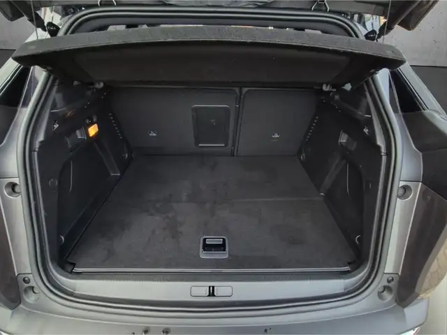 Peugeot 3008 view 7