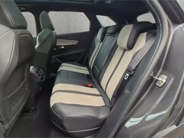 Peugeot 3008 view 8