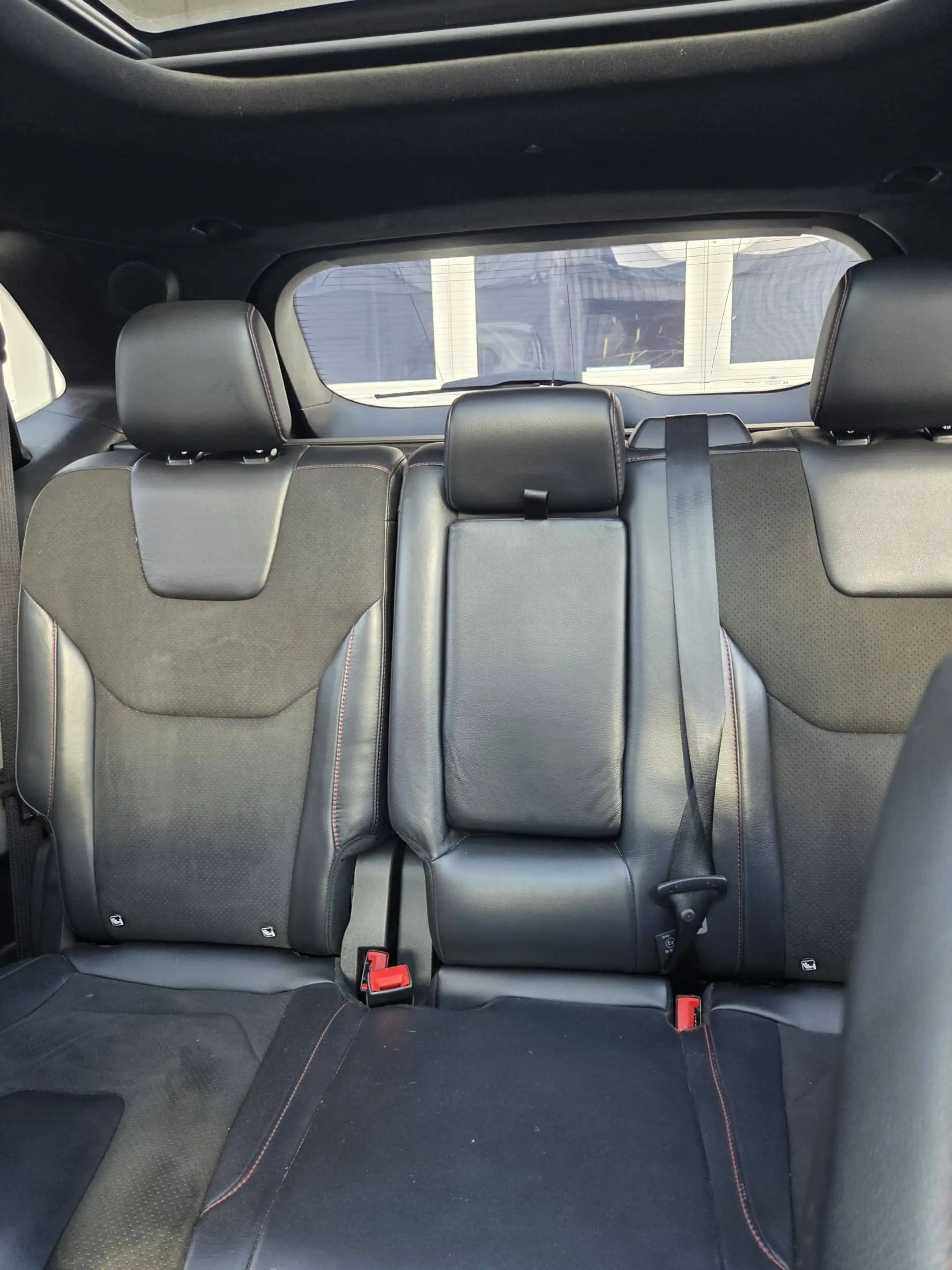 Ford Edge ST-Line 4x4 — photo 10