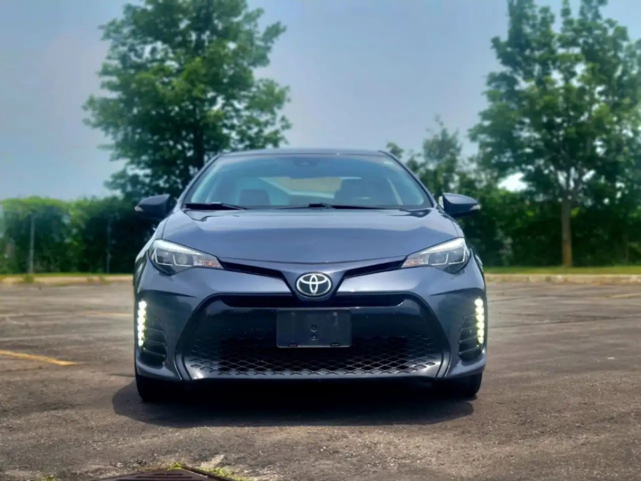 Toyota Corolla снимка Toyota Corolla