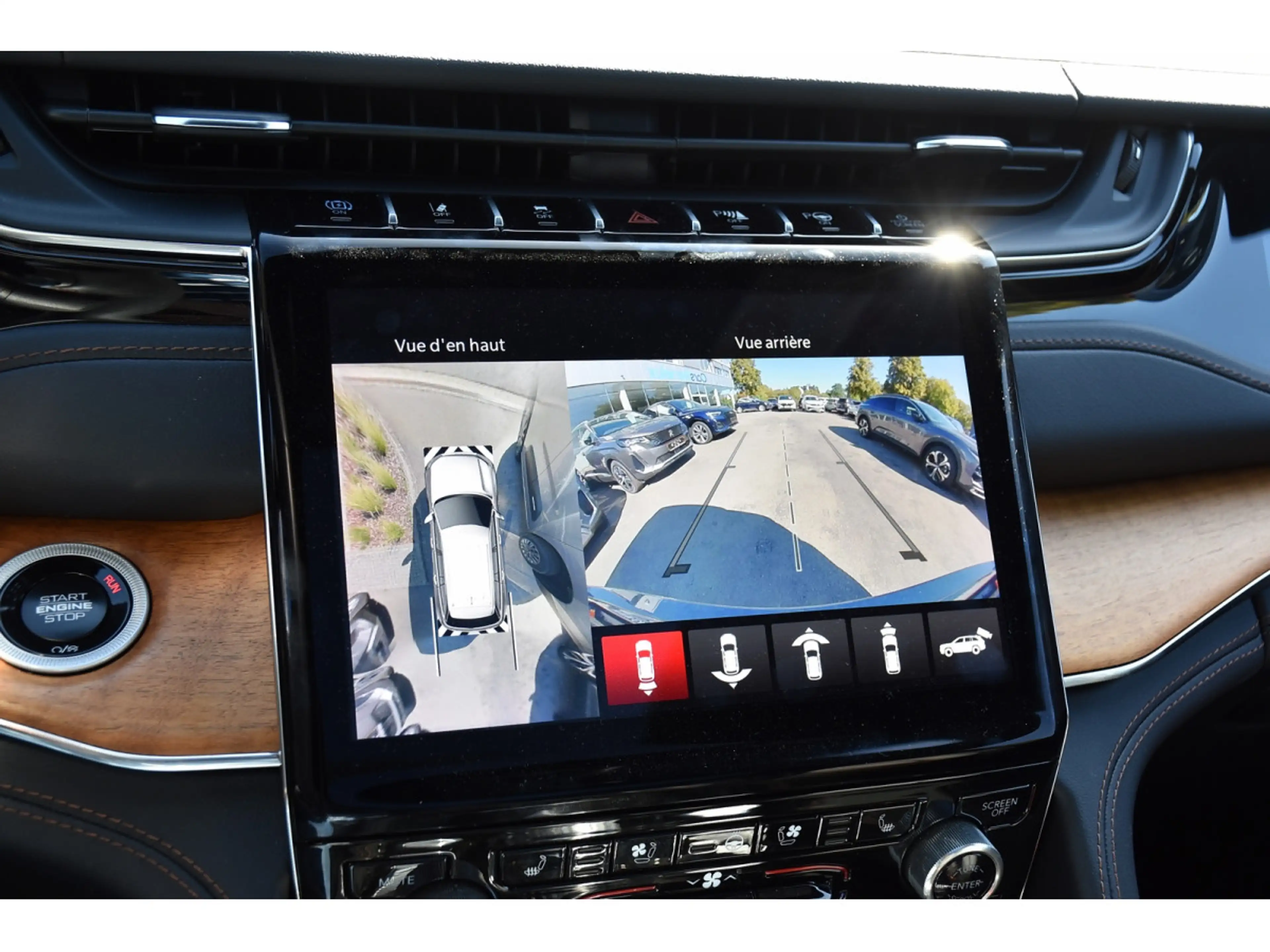Jeep Grand Cherokee 2.0 4xe PHEV AWD Summit Reserve PANO SG MASS FULL — photo 15