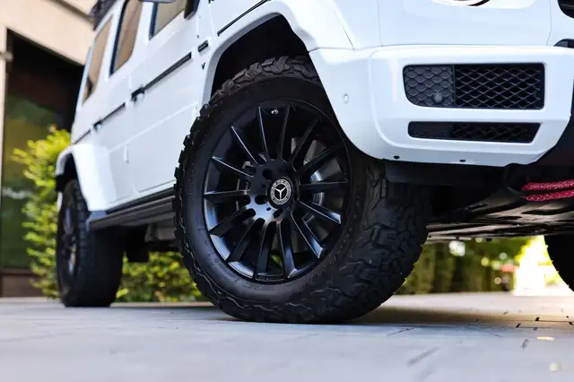 Mercedes-Benz G-Class view 7
