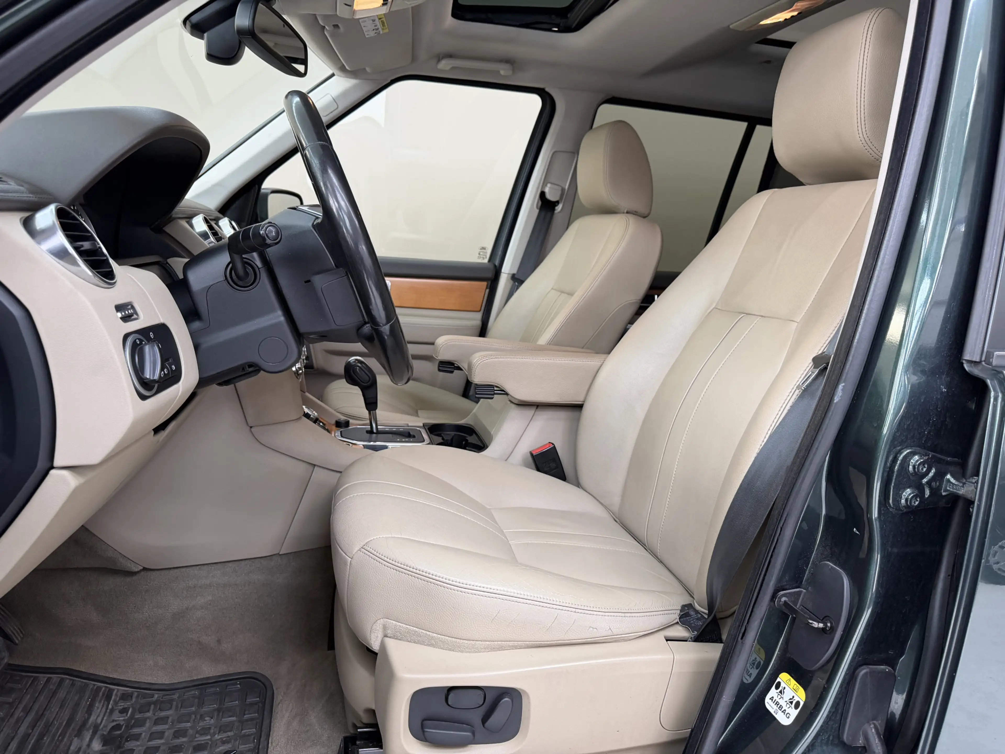 Land Rover Discovery 3.0 SDV6 SE, 245Pk, 2010, Euro 5, Climate control, — photo 6