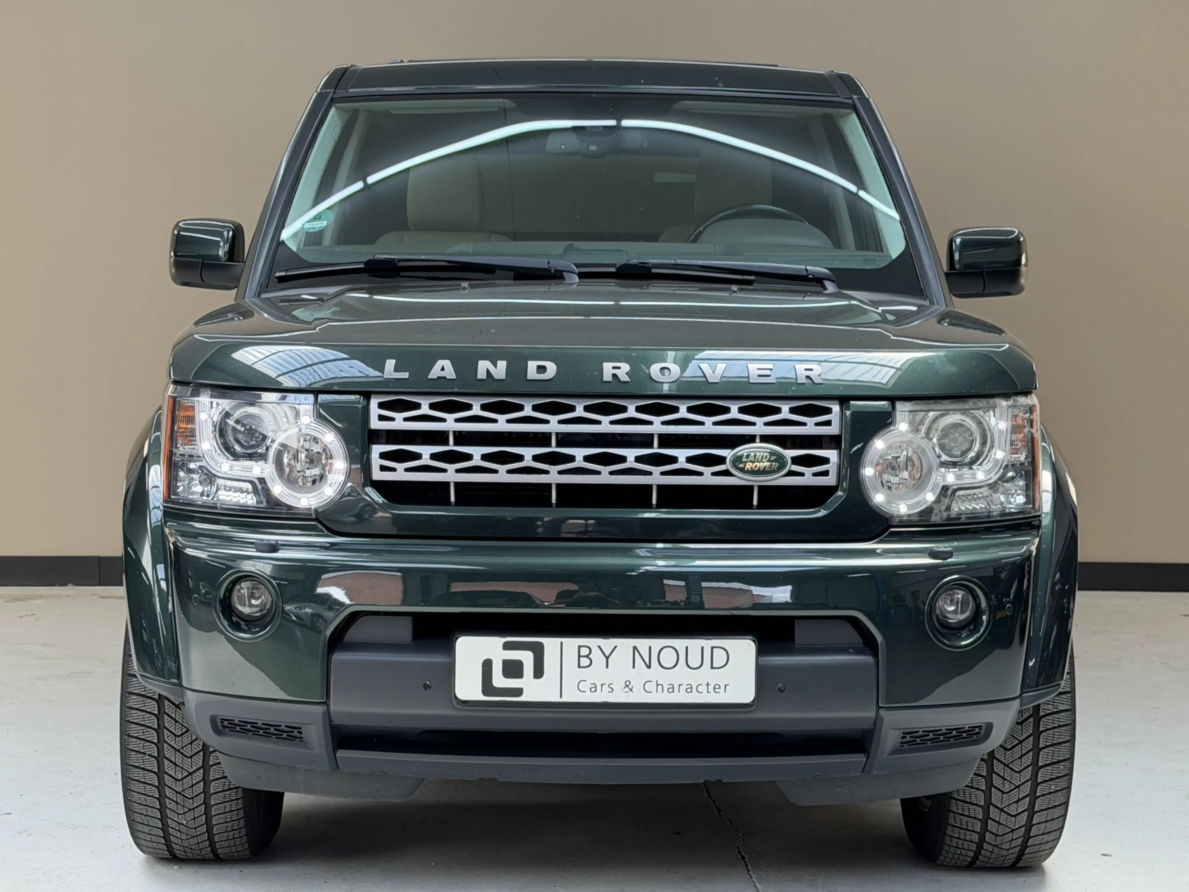 Land Rover Discovery 3.0 SDV6 SE, 245Pk, 2010, Euro 5, Climate control, — photo 9