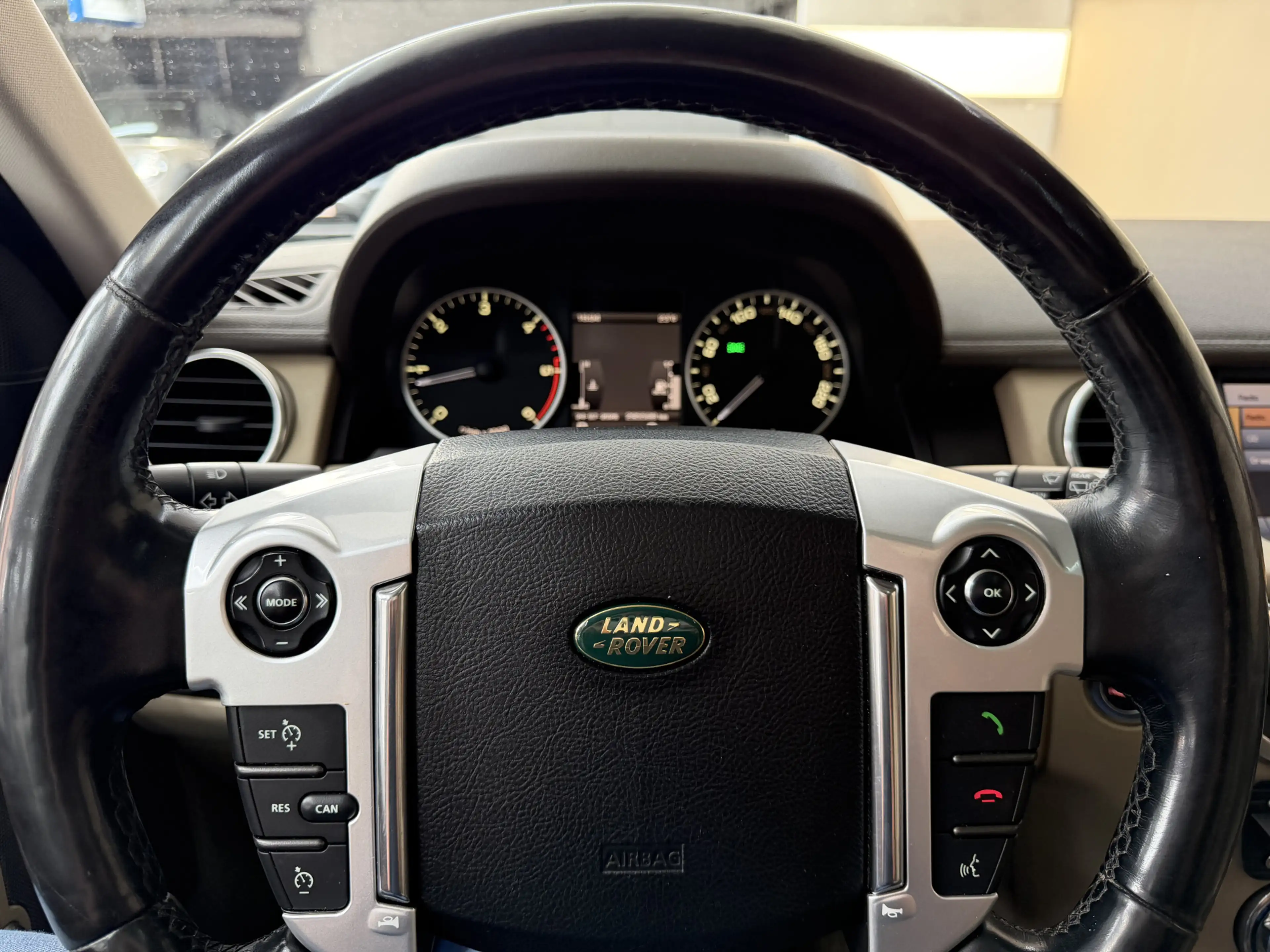 Land Rover Discovery 3.0 SDV6 SE, 245Pk, 2010, Euro 5, Climate control, — photo 14
