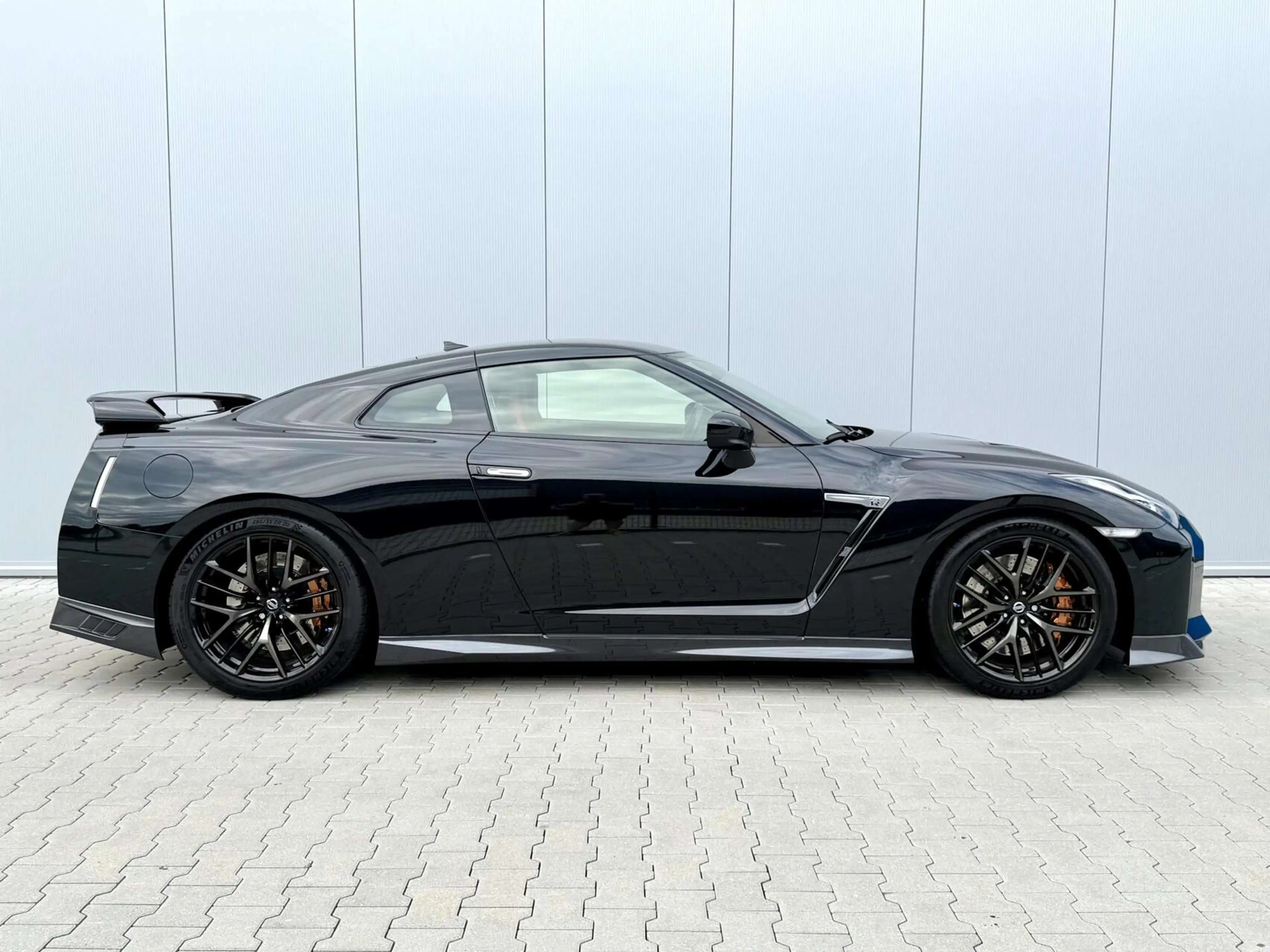 Nissan GT-R 3.8 V6 Black Edition - Eerste lak - Nieuwstaat — photo 5