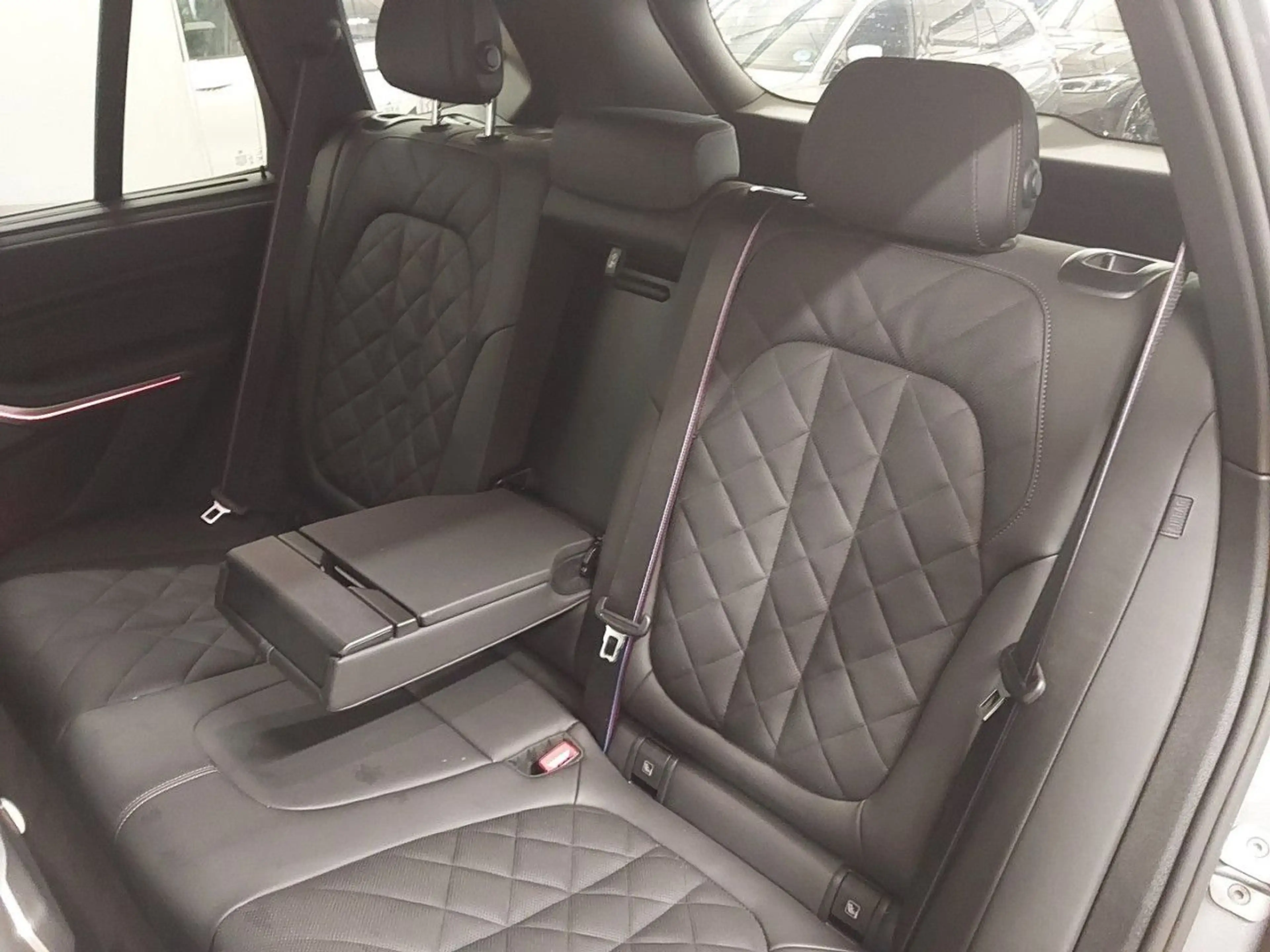 BMW X5 x40d M Sport Pro Iconic ACC PanoD.Sitzbel.AHK — photo 13