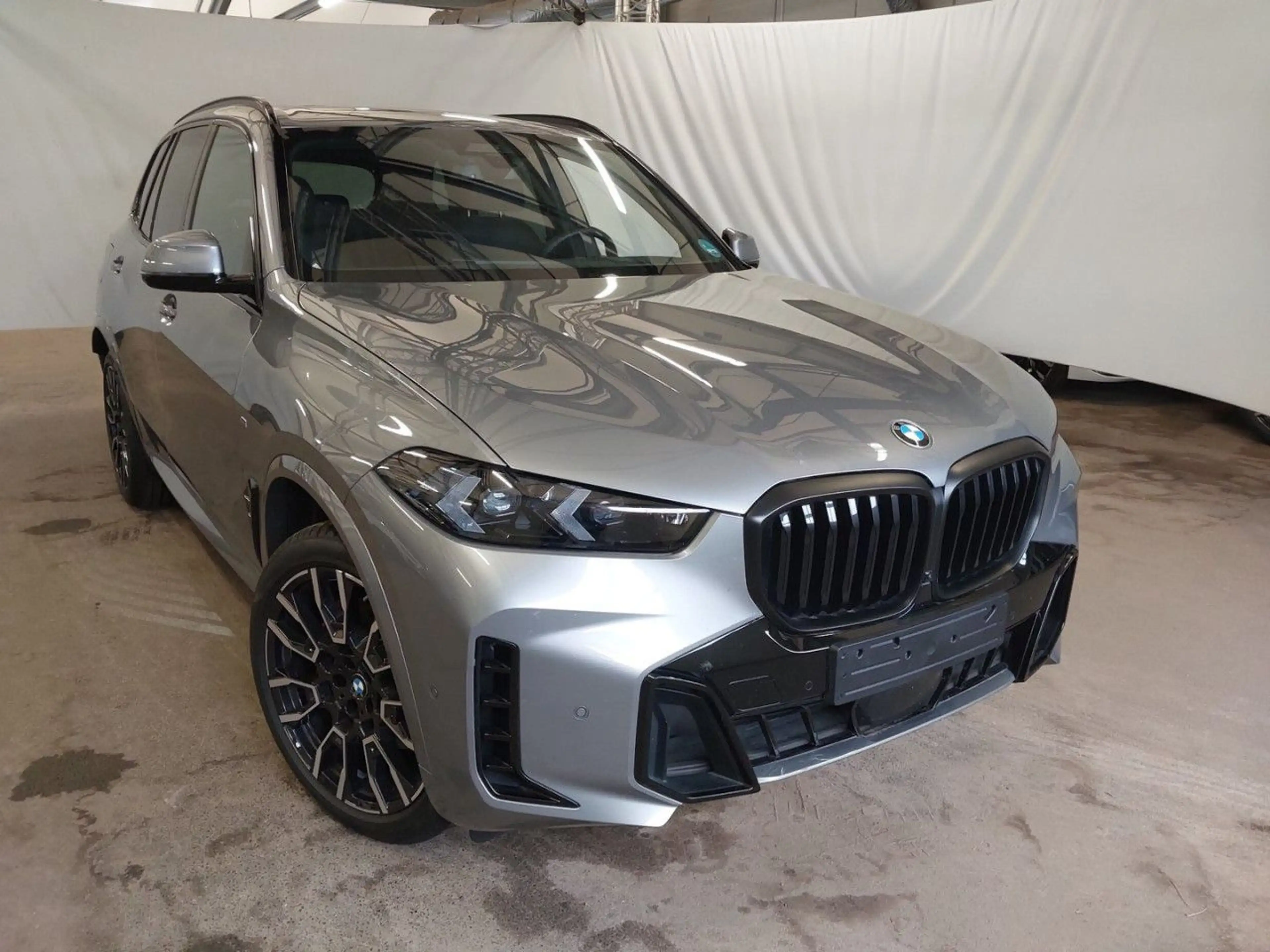 BMW X5 x40d M Sport Pro Iconic ACC PanoD.Sitzbel.AHK — photo 3